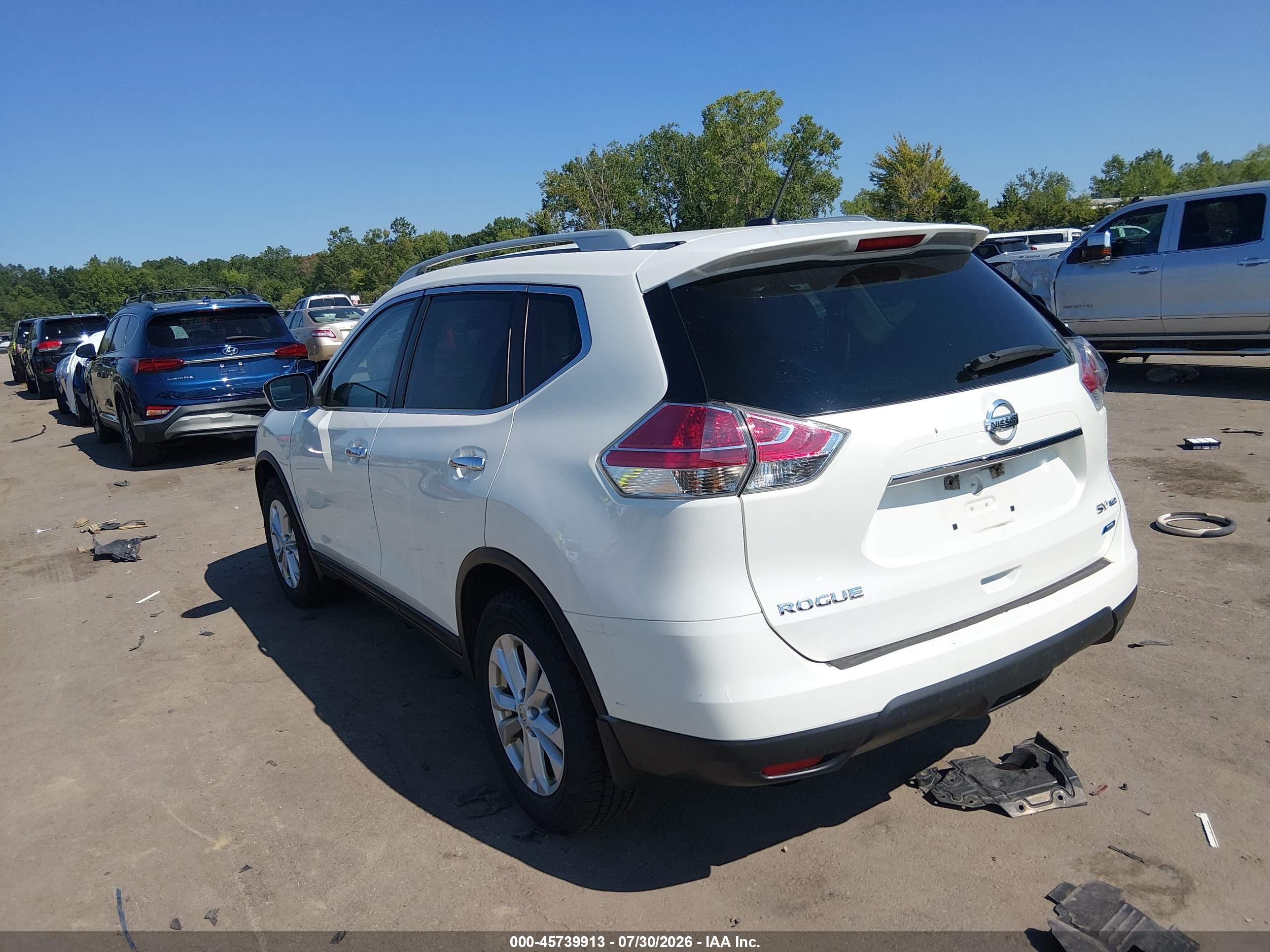 2014 Nissan Rogue Sv Белый vin: 5N1AT2MK9EC809534