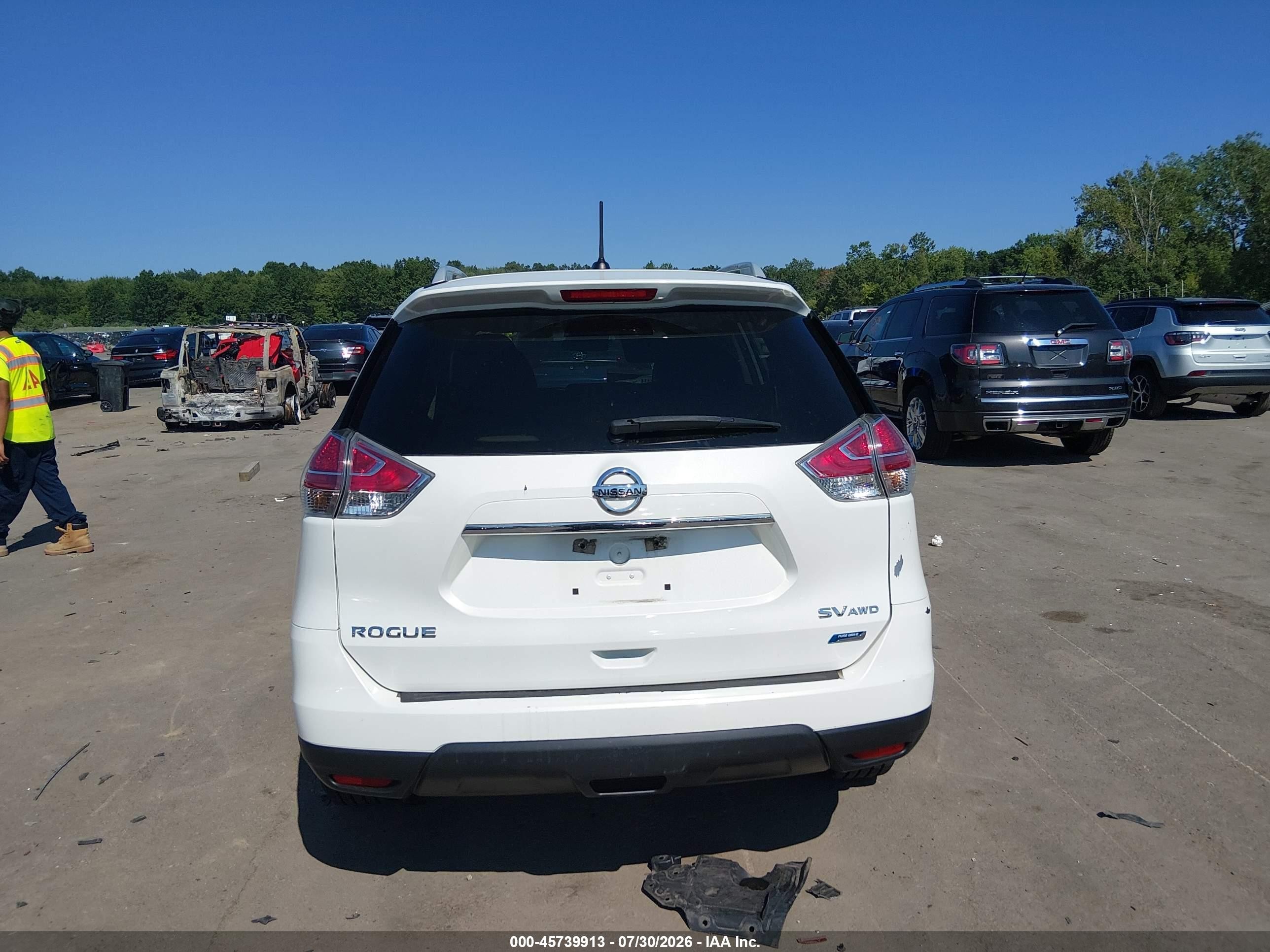 2014 Nissan Rogue Sv Белый vin: 5N1AT2MK9EC809534