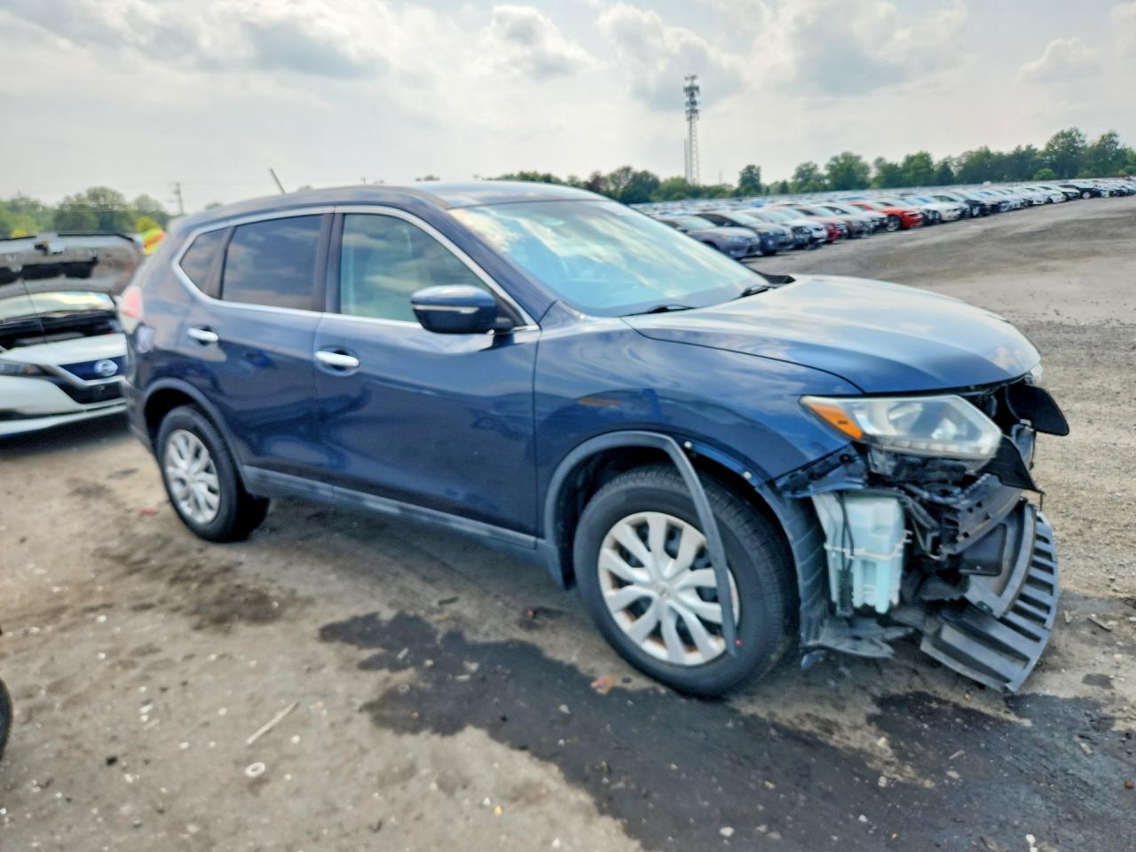 2015 Nissan Rogue S Синий vin: 5N1AT2MK9FC925673