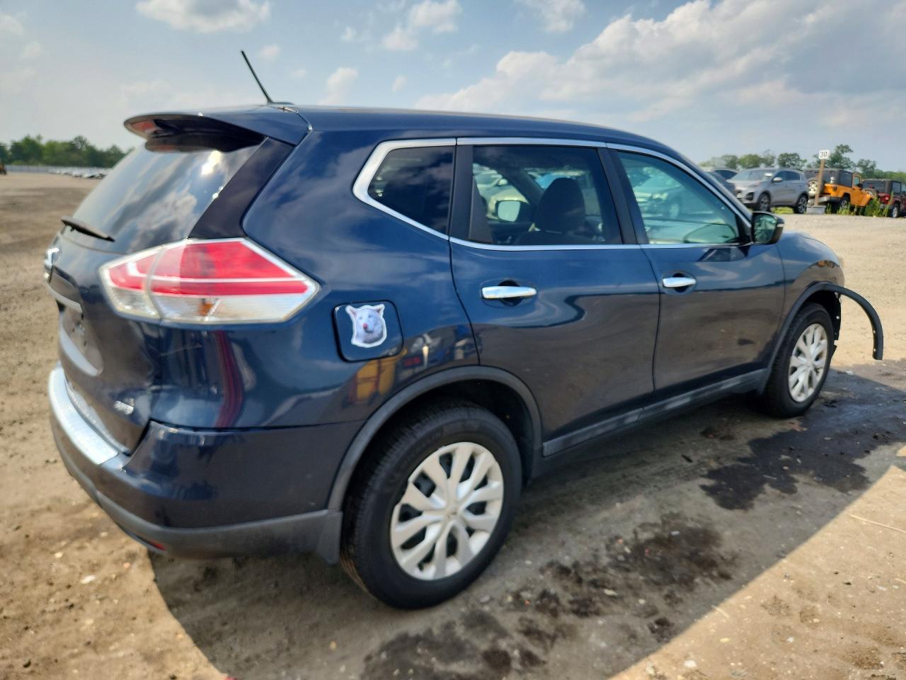 2015 Nissan Rogue S Синий vin: 5N1AT2MK9FC925673