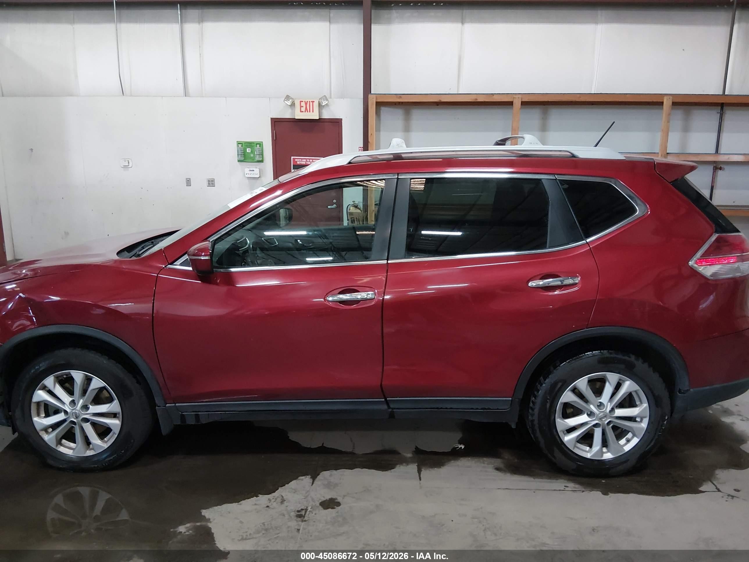 2014 Nissan Rogue Sv Red vin: 5N1AT2MKXEC765866