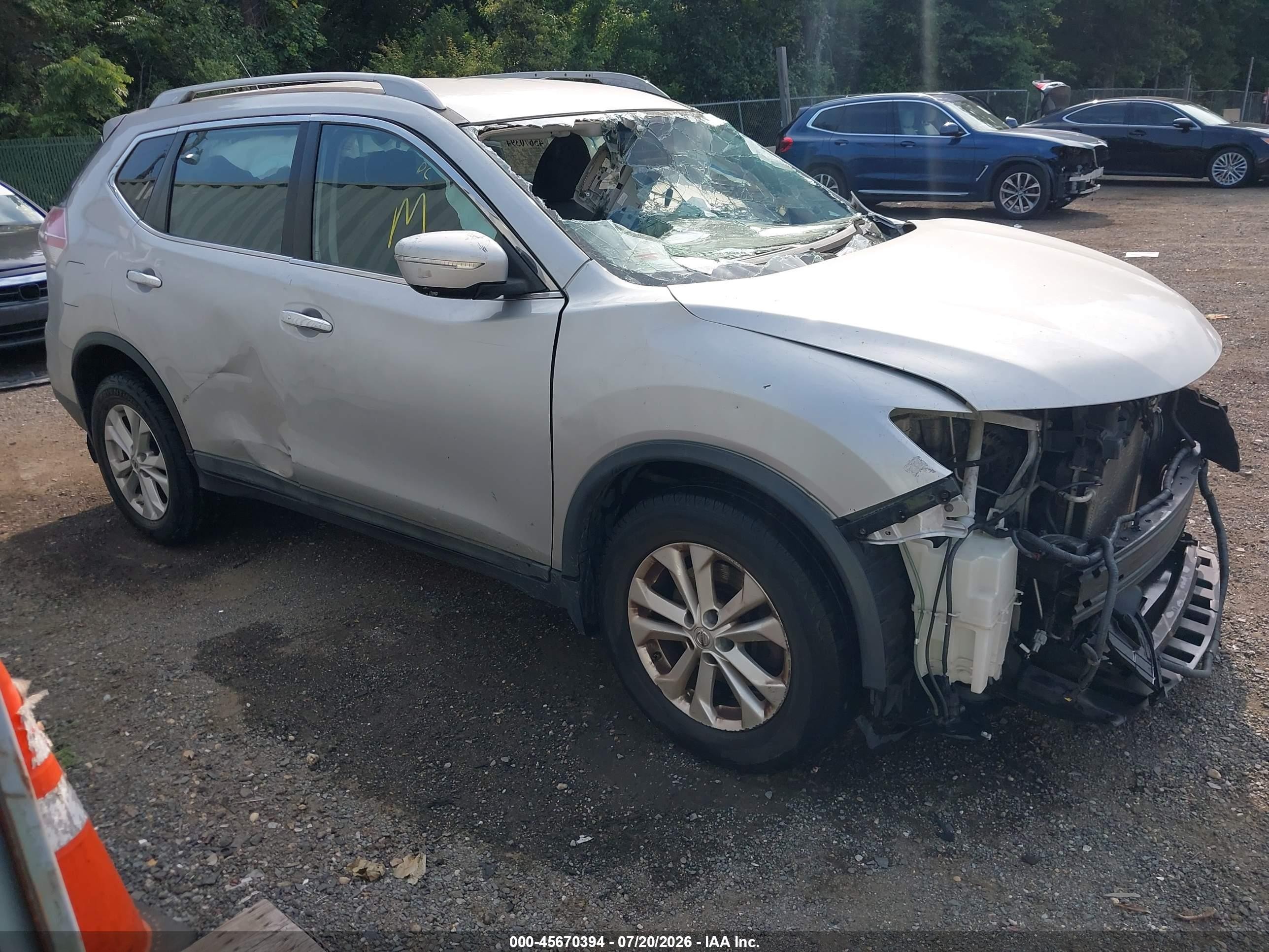2014 Nissan Rogue Sv Серебряный vin: 5N1AT2MKXEC848410