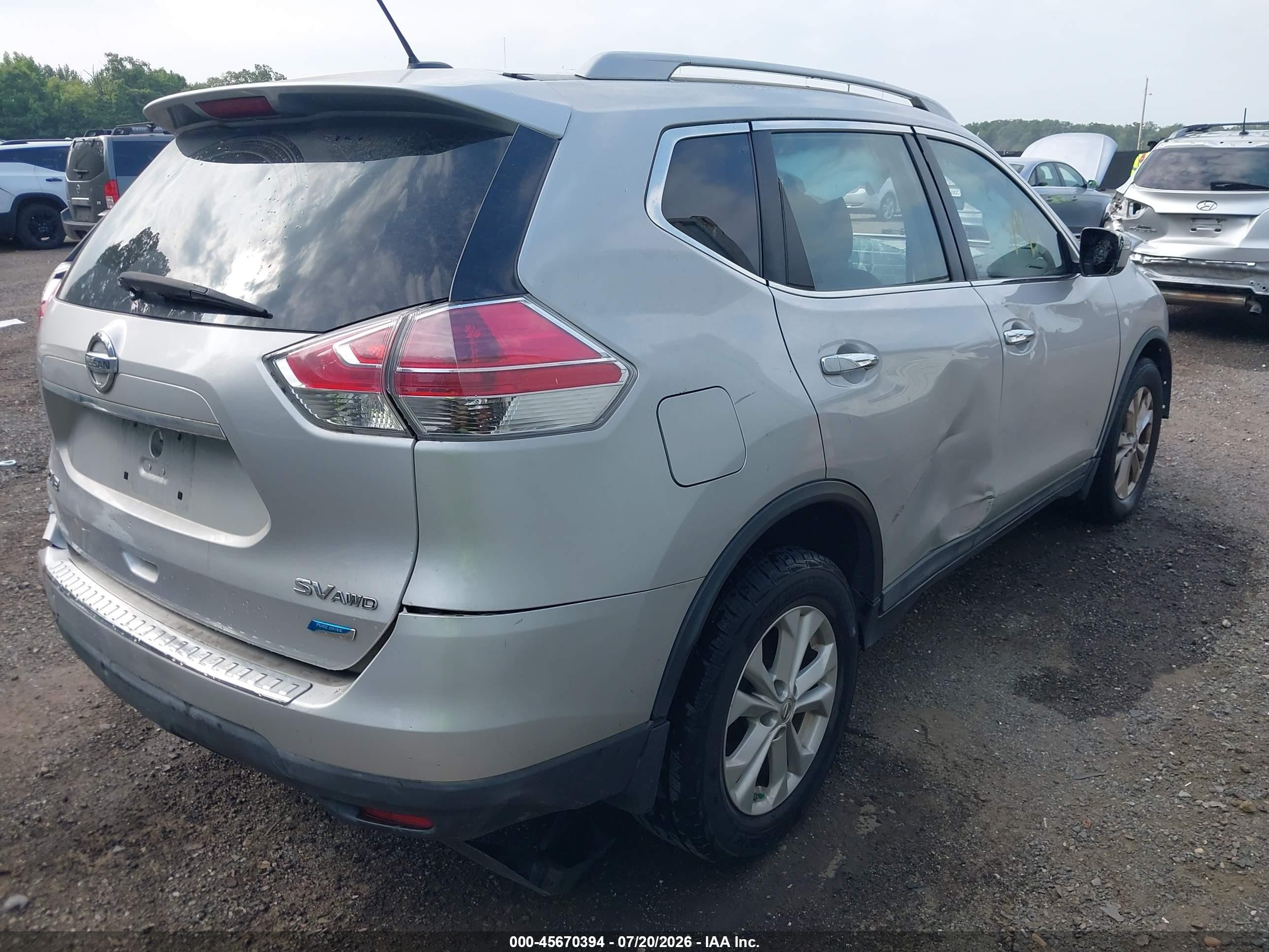 2014 Nissan Rogue Sv Серебряный vin: 5N1AT2MKXEC848410
