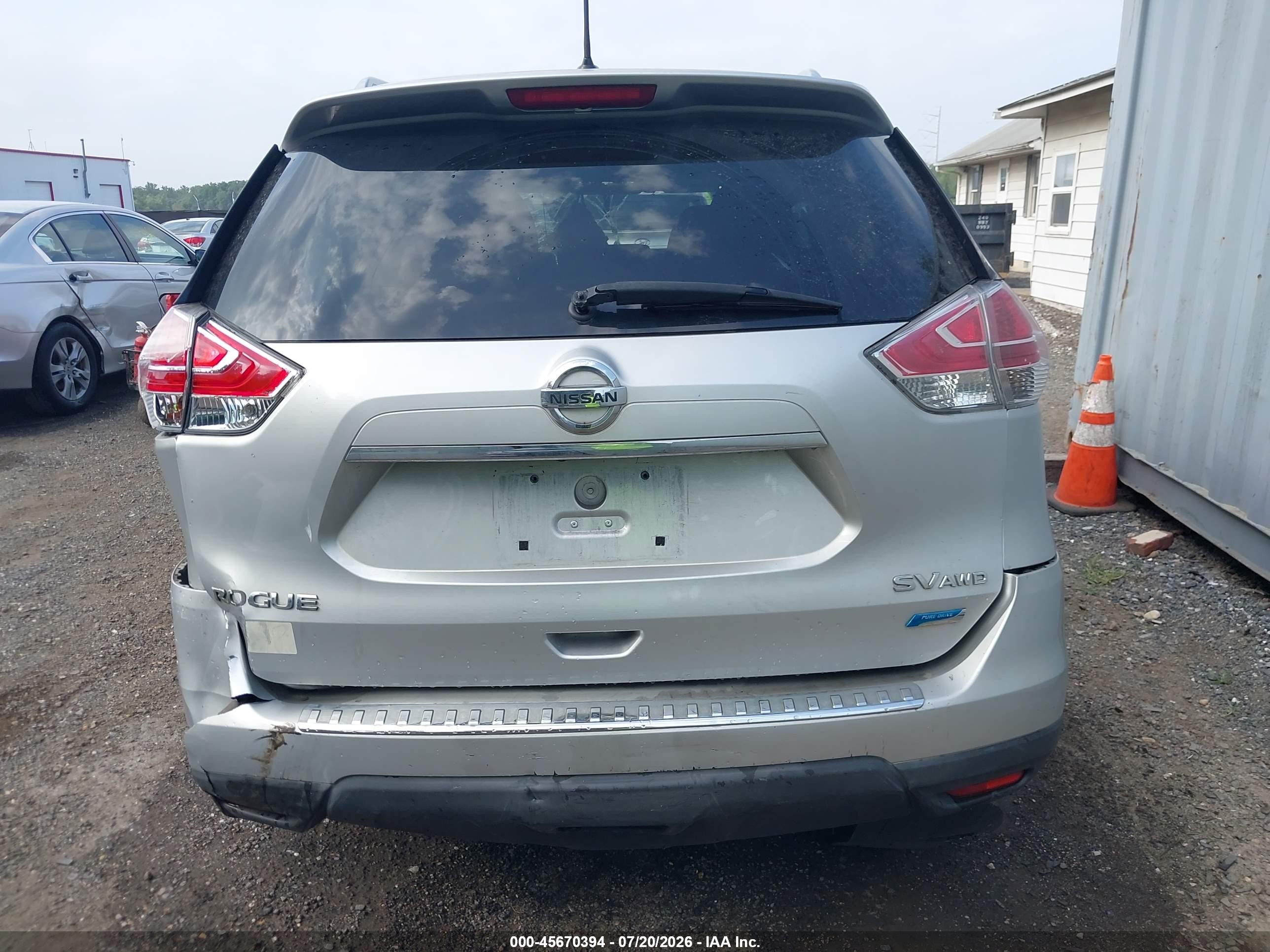 2014 Nissan Rogue Sv Серебряный vin: 5N1AT2MKXEC848410