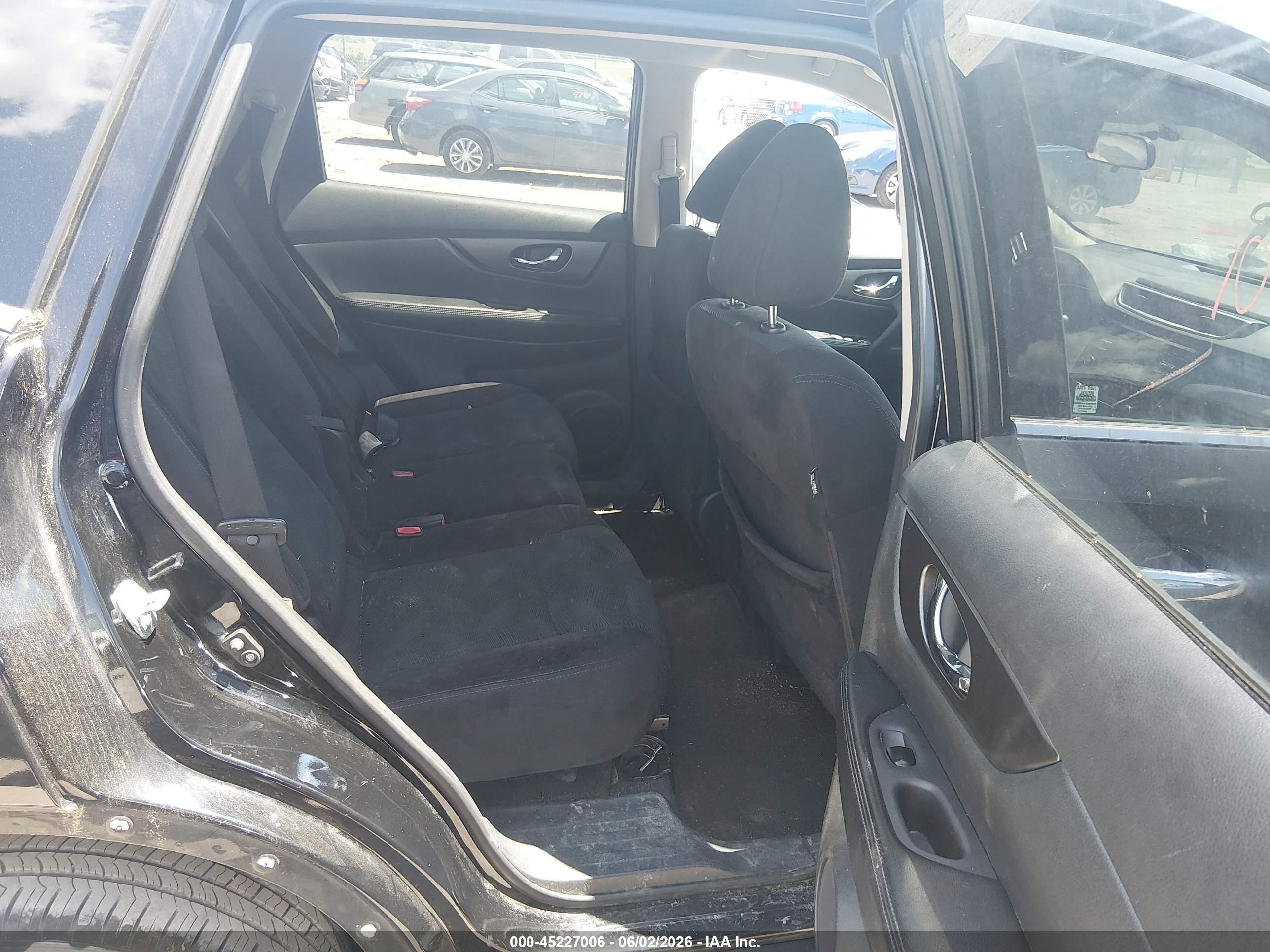 2014 Nissan Rogue S Black vin: 5N1AT2MKXEC863506