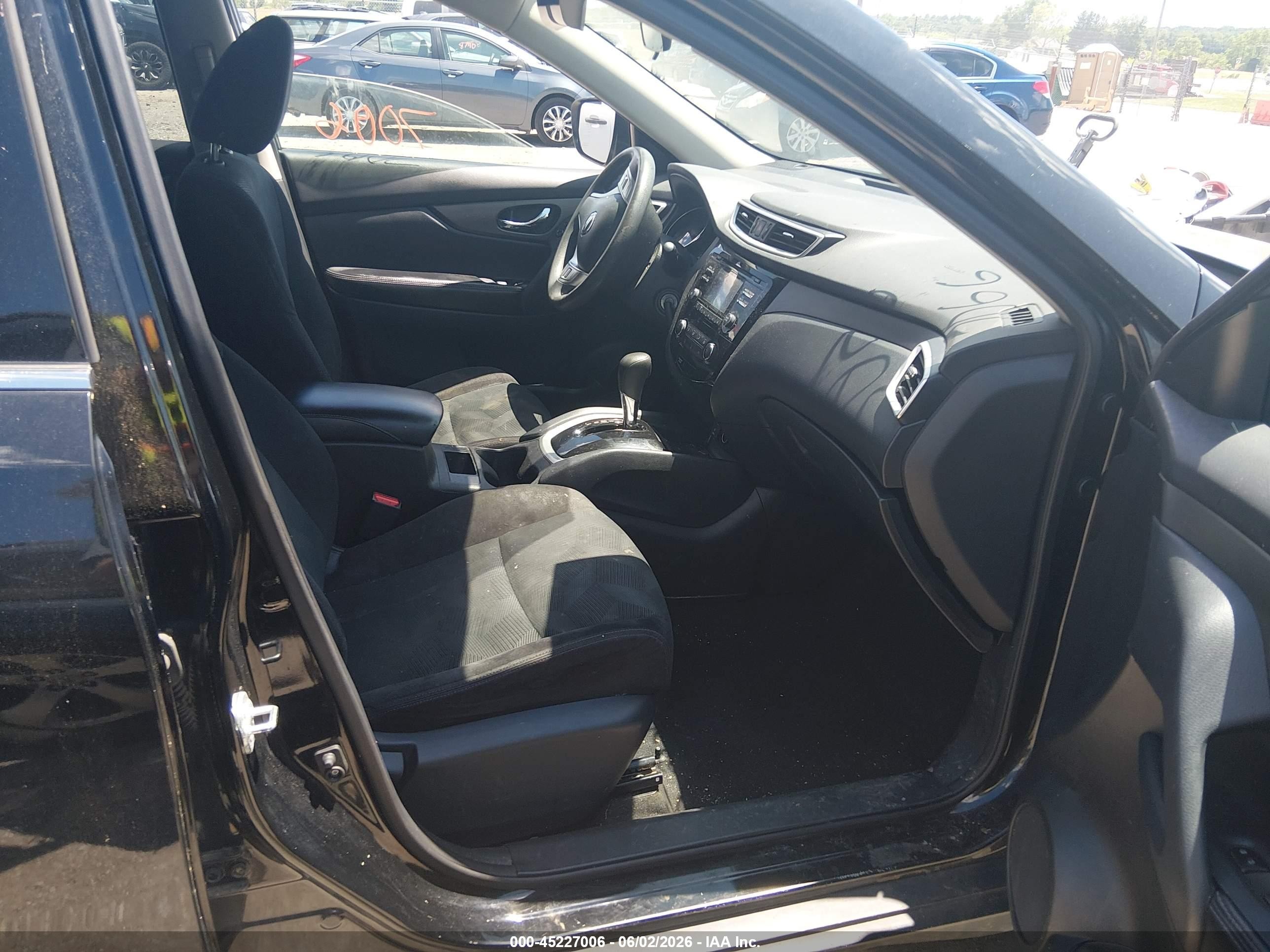 2014 Nissan Rogue S Black vin: 5N1AT2MKXEC863506