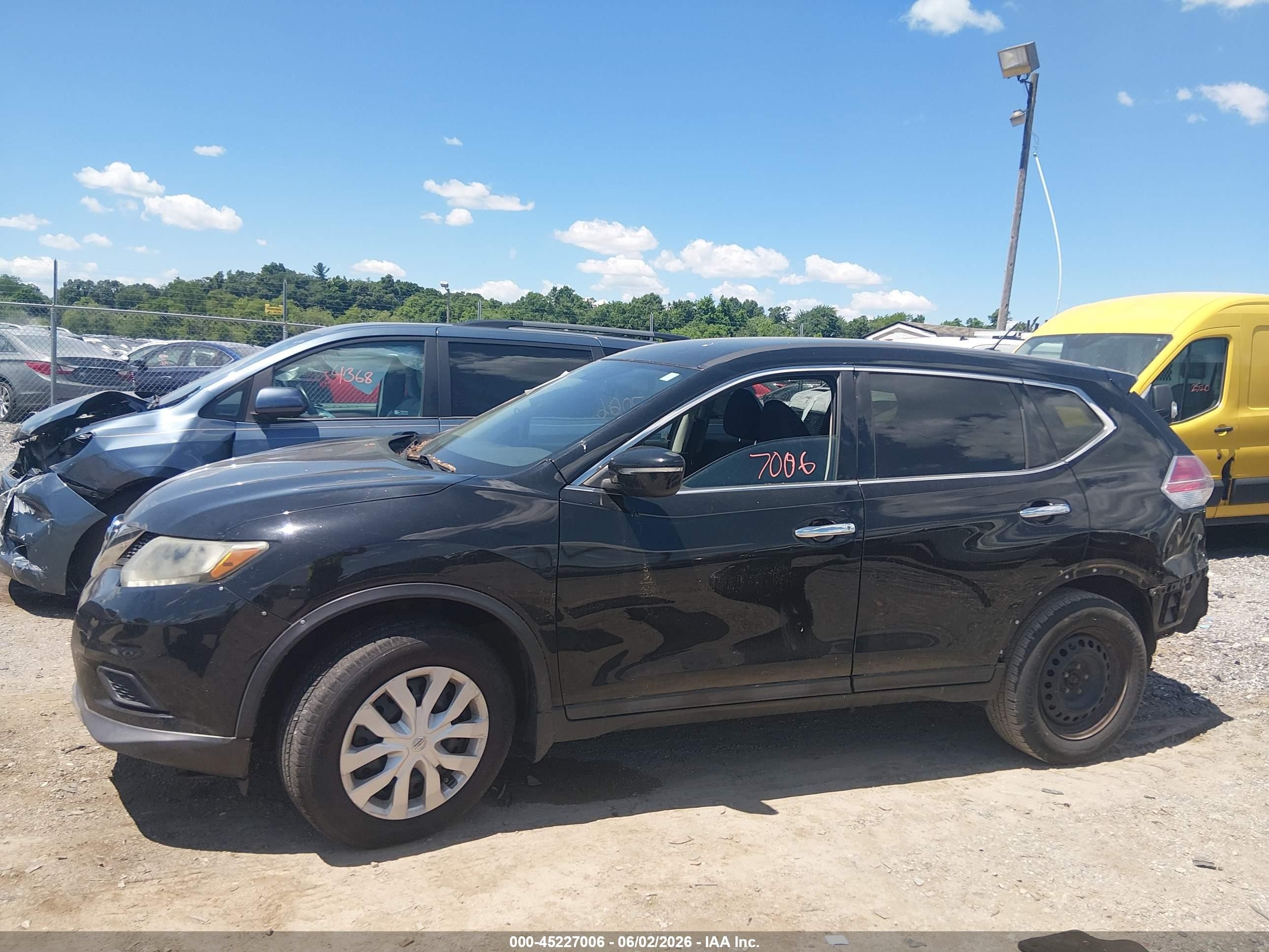 2014 Nissan Rogue S Black vin: 5N1AT2MKXEC863506