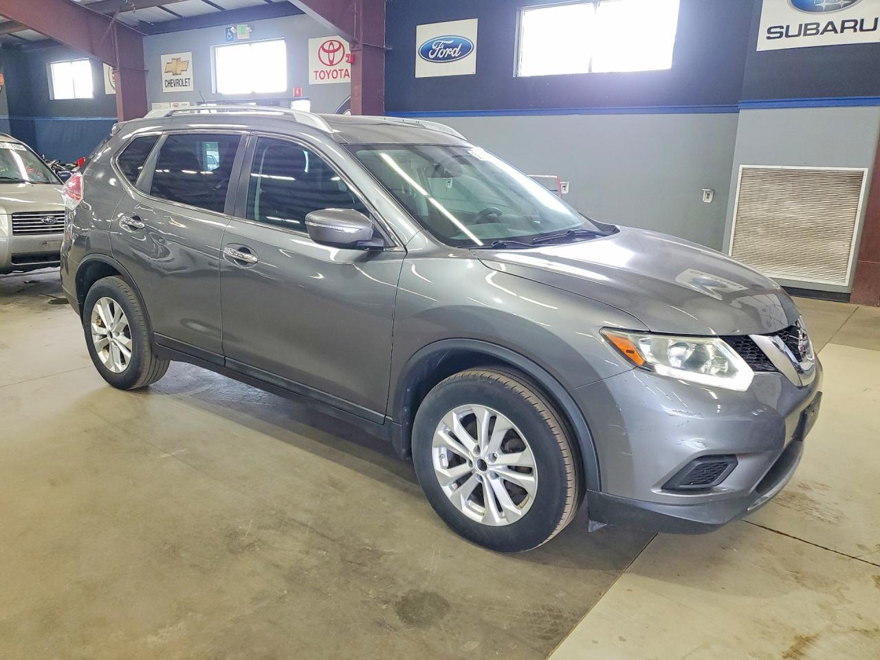 2015 Nissan Rogue Sv Gray vin: 5N1AT2MKXFC865340