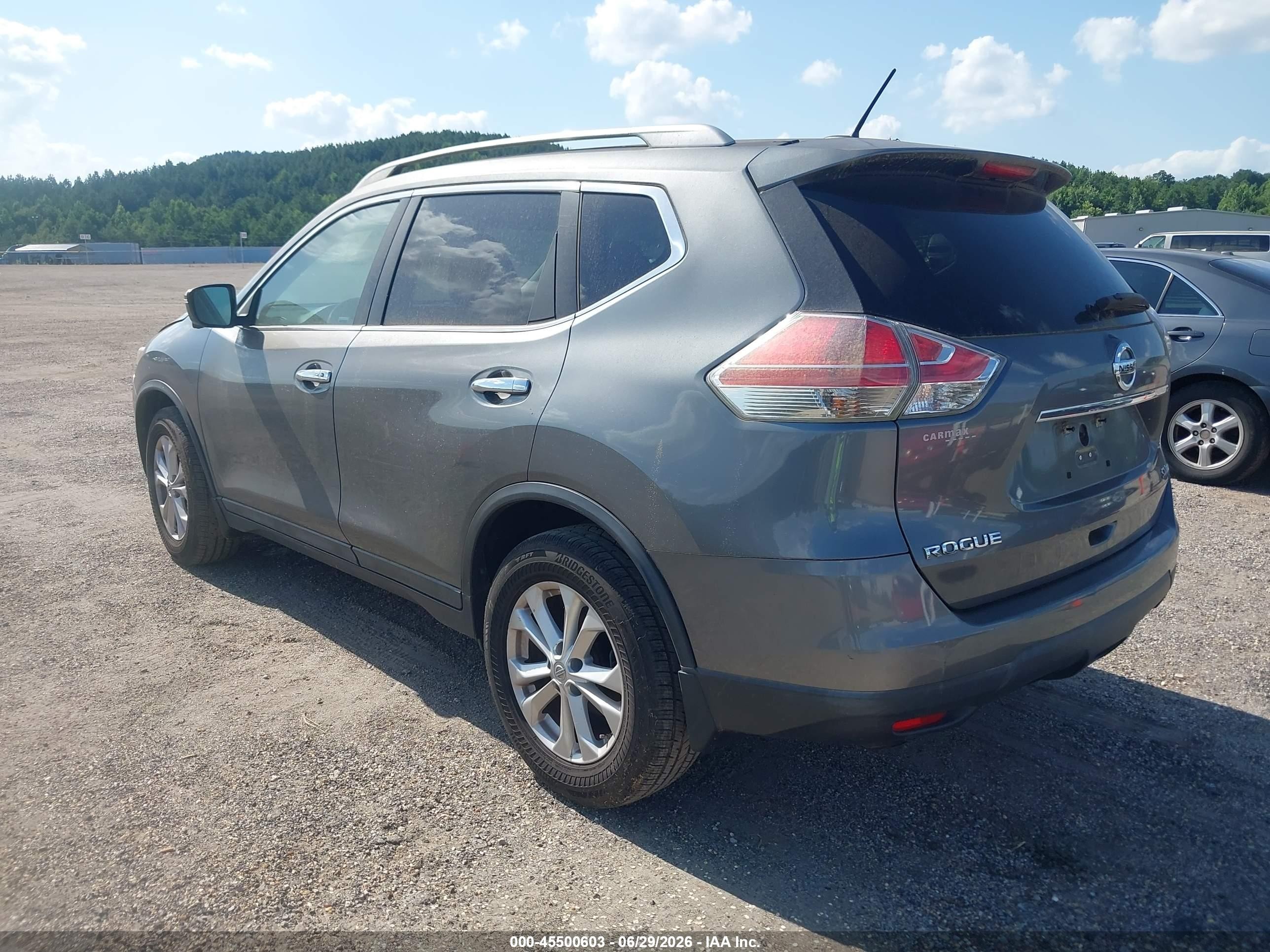 2015 Nissan Rogue Sv Серый vin: 5N1AT2MKXFC865502