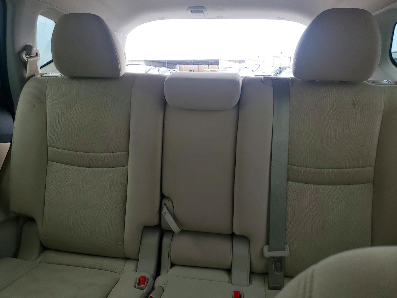 2015 Nissan Rogue S Gold vin: 5N1AT2ML0FC776143