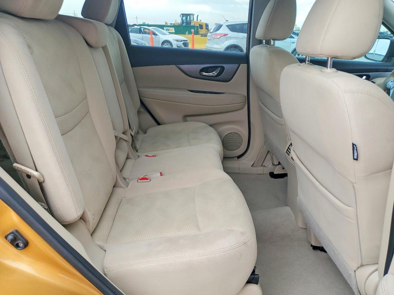 2015 Nissan Rogue S Gold vin: 5N1AT2ML0FC776143