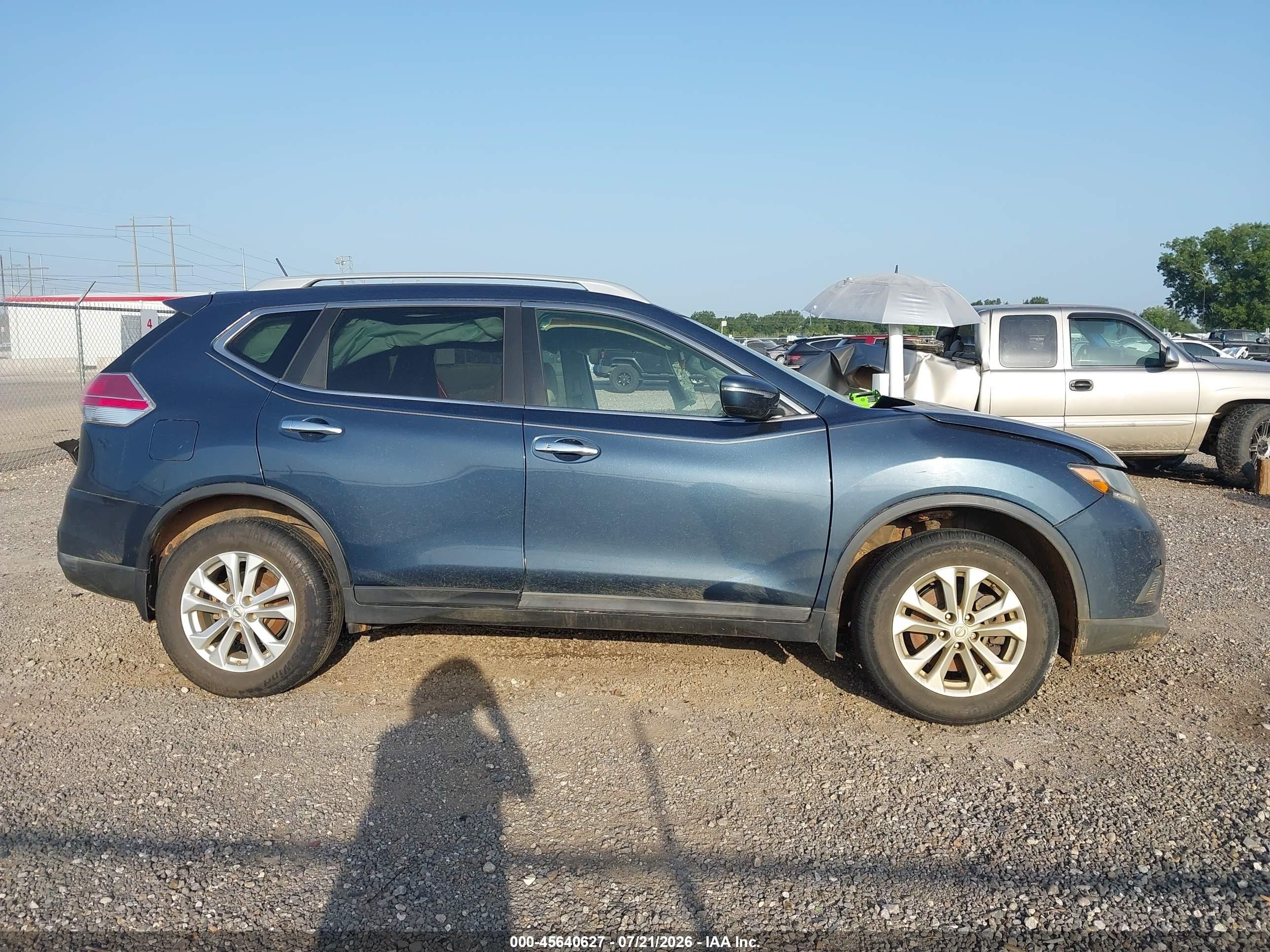2015 Nissan Rogue Sv Синий vin: 5N1AT2ML0FC828211