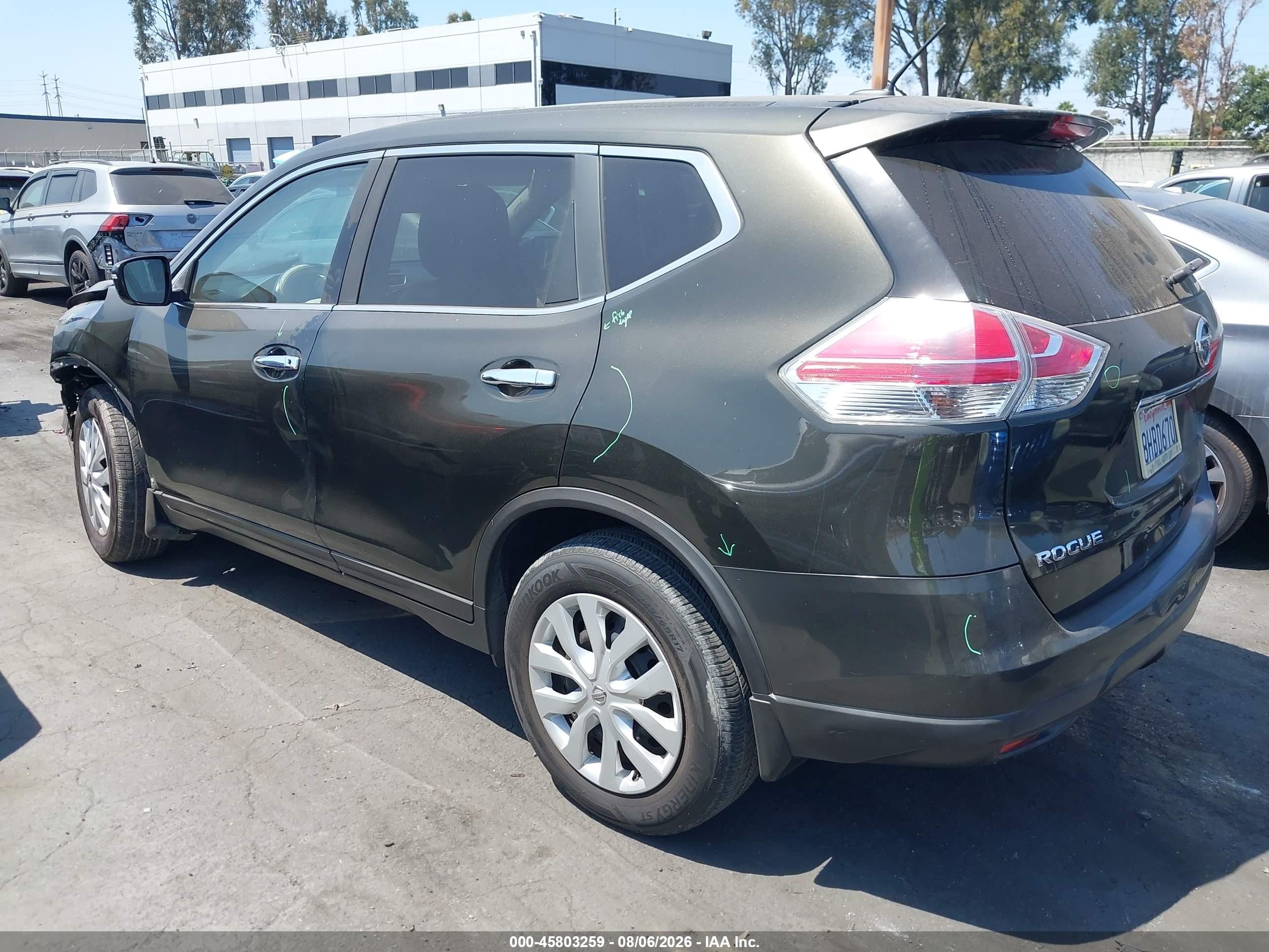 2015 Nissan Rogue S Green vin: 5N1AT2ML0FC849186