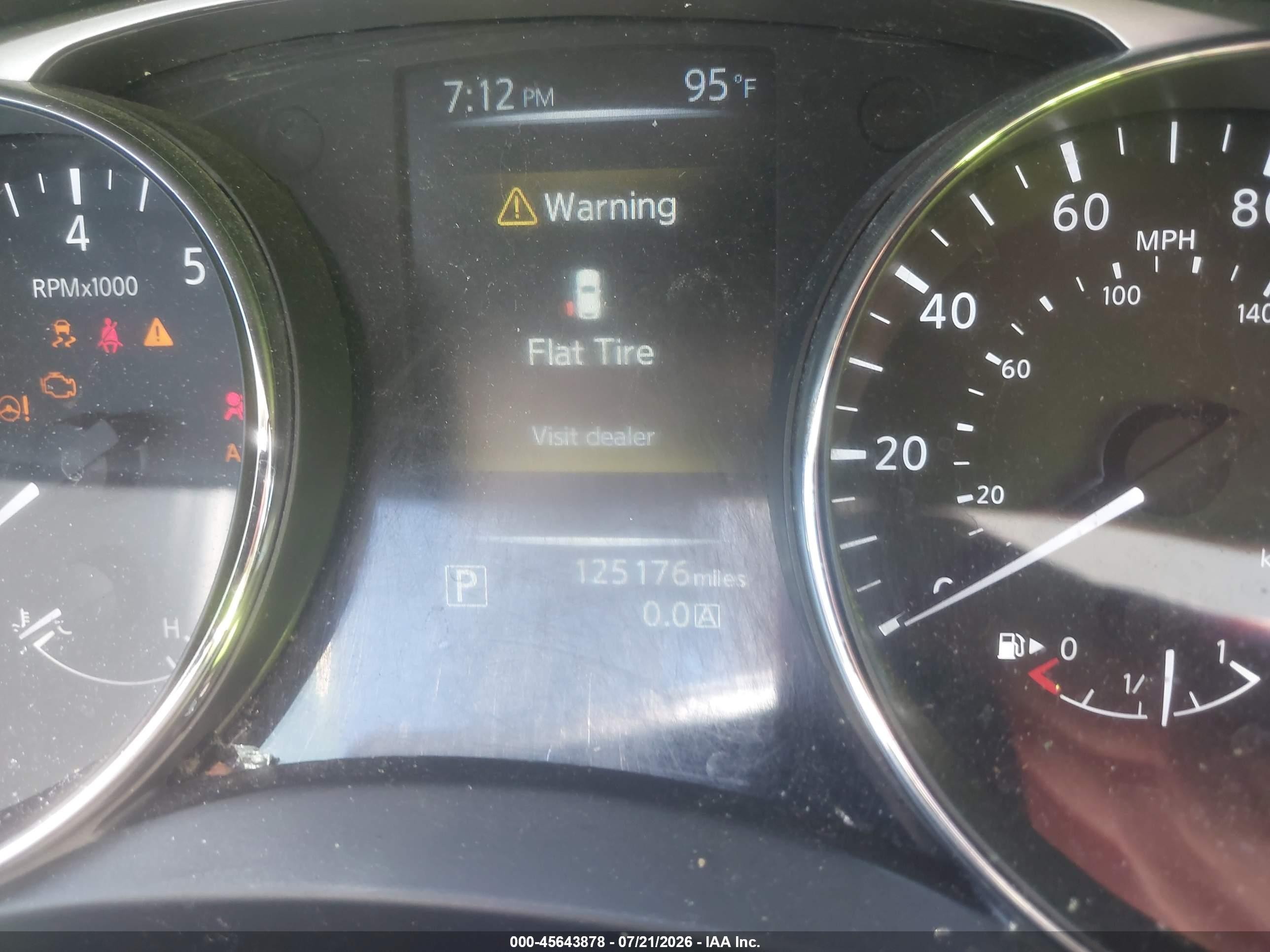 2014 Nissan Rogue Sv White vin: 5N1AT2ML1EC776778