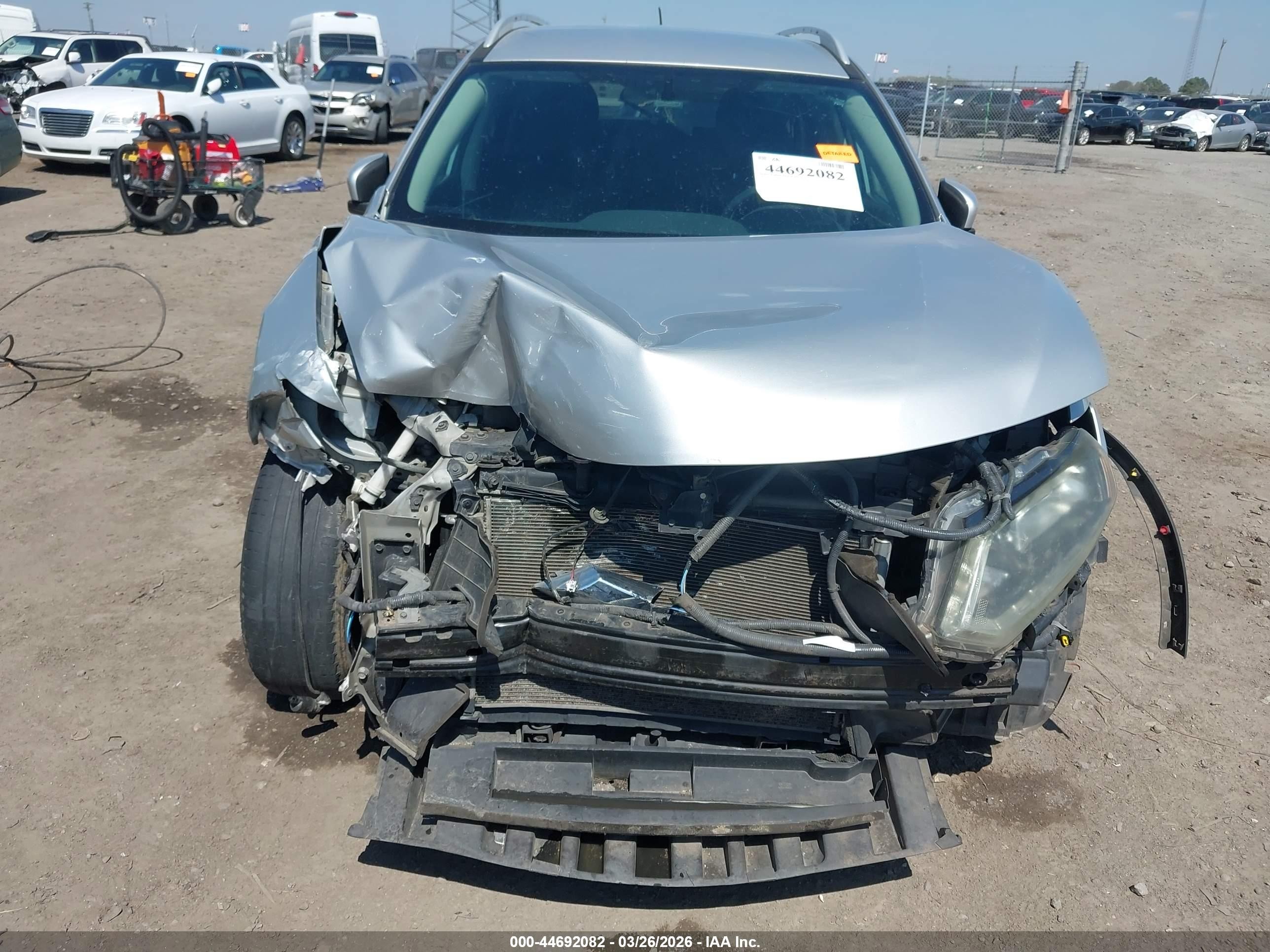 2015 Nissan Rogue Sv Silver vin: 5N1AT2ML1FC793579
