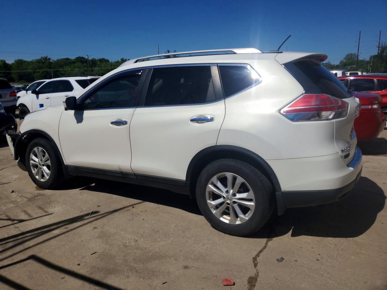 2014 Nissan Rogue Sv Белый vin: 5N1AT2ML2EC773582
