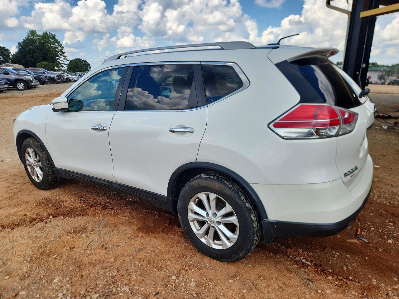 2014 Nissan Rogue Sv Silver vin: 5N1AT2ML2EC774151