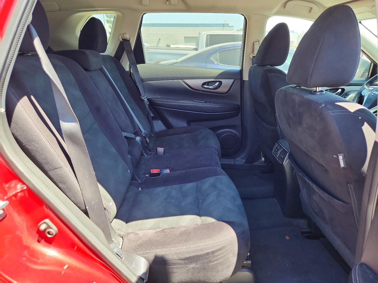2014 Nissan Rogue S Red vin: 5N1AT2ML2EC800571