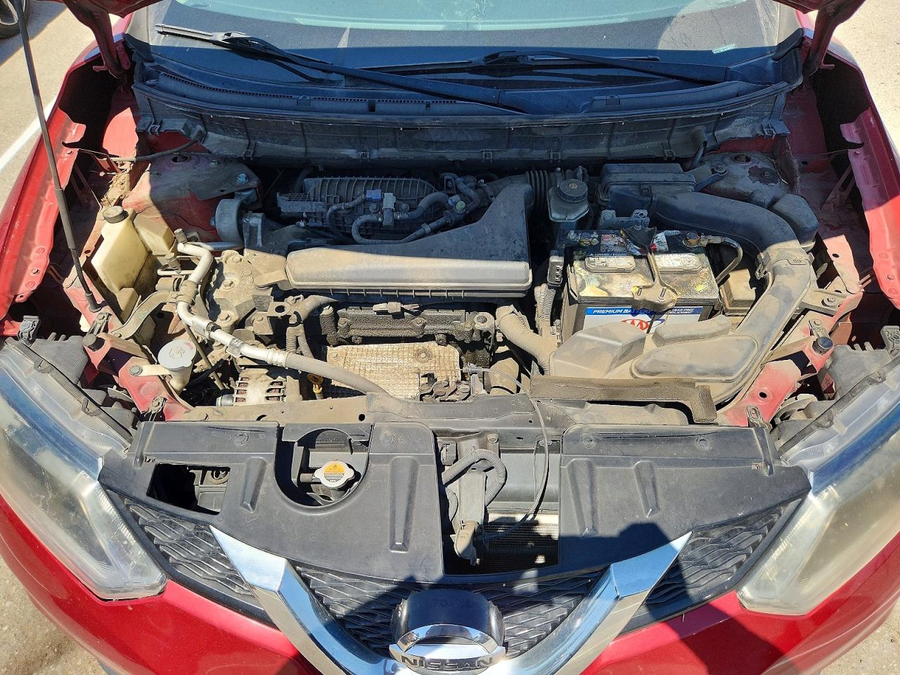 2014 Nissan Rogue S Red vin: 5N1AT2ML2EC800571