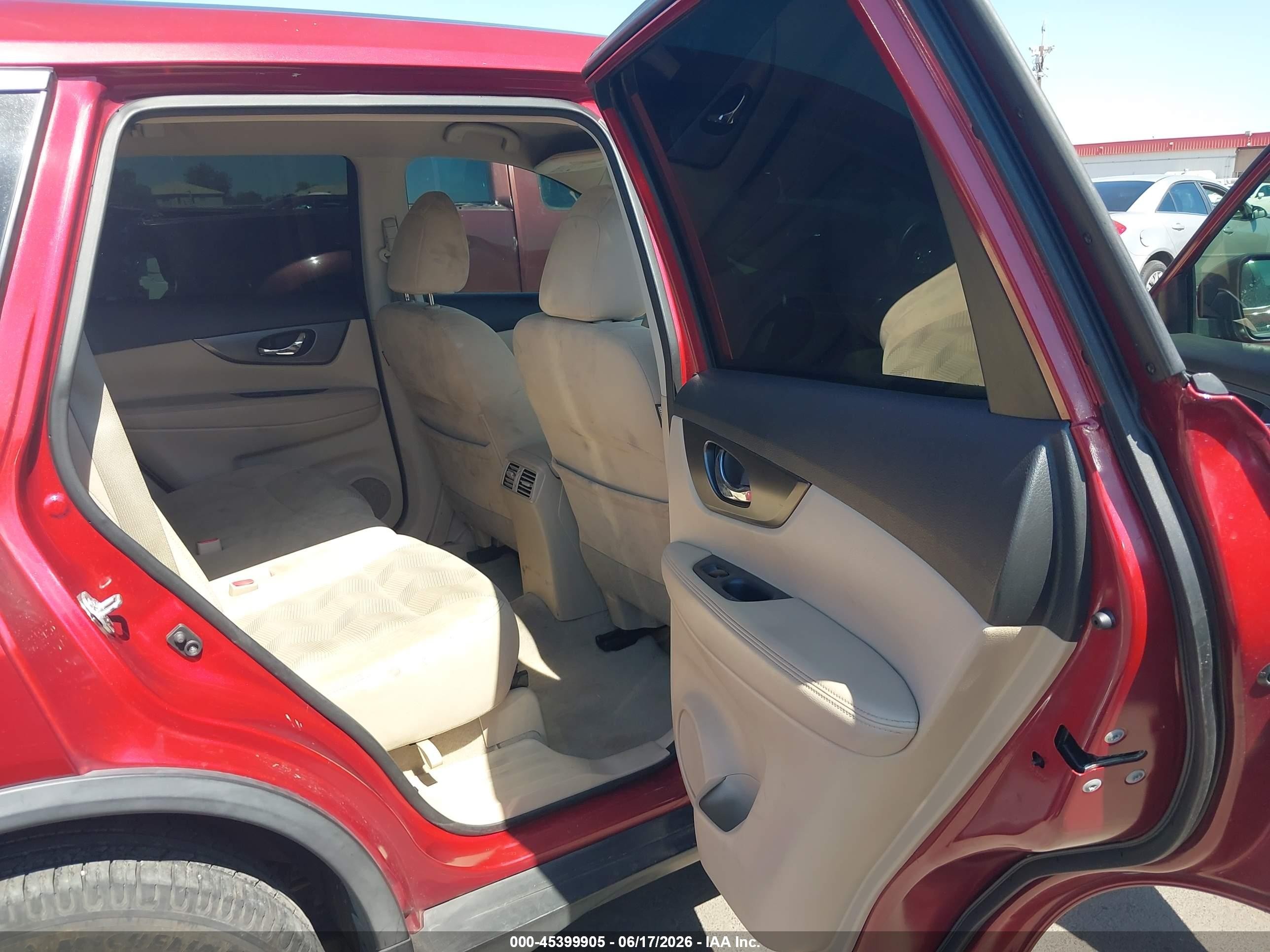 2015 Nissan Rogue S Red vin: 5N1AT2ML2FC914331