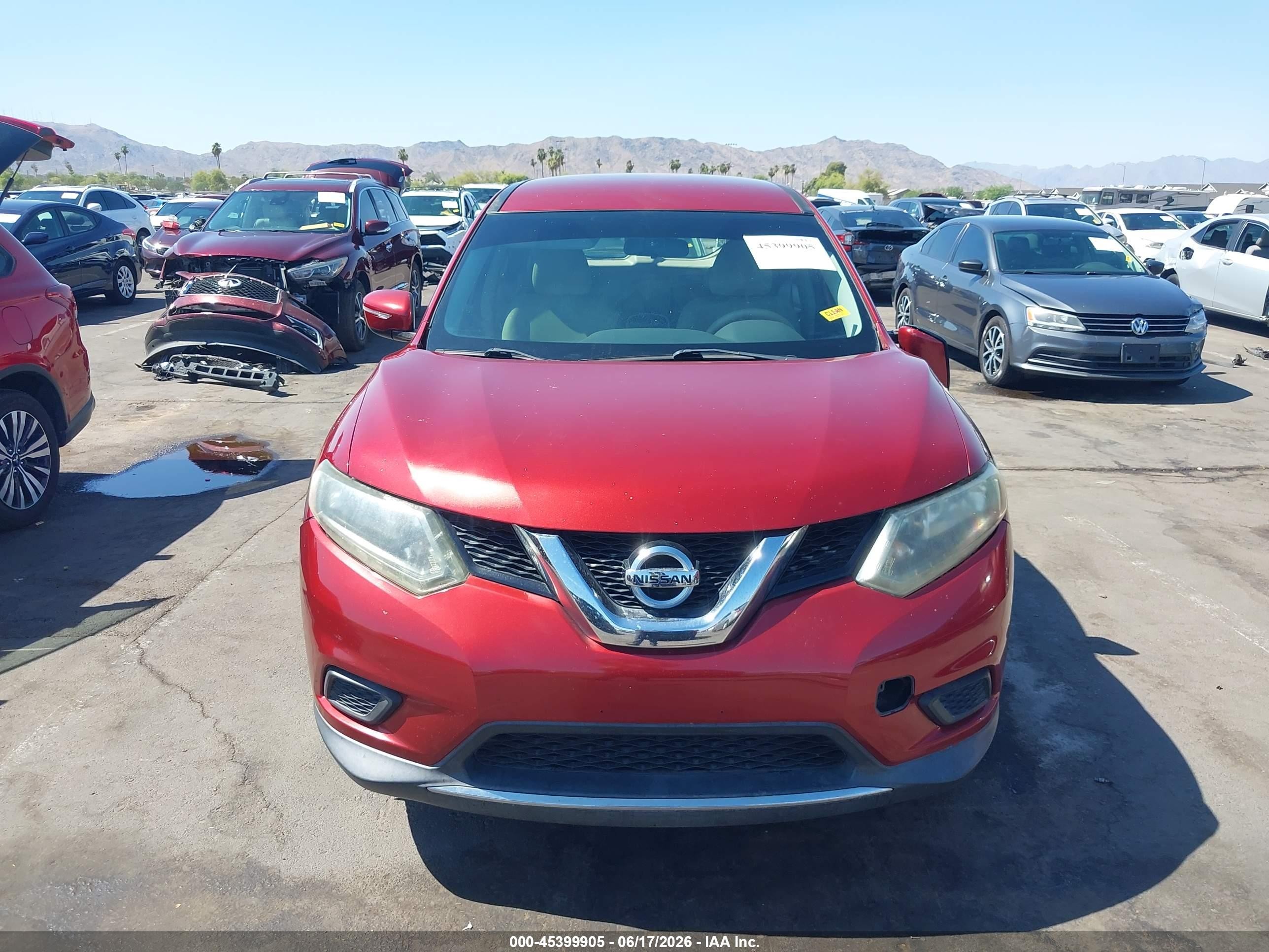 2015 Nissan Rogue S Red vin: 5N1AT2ML2FC914331