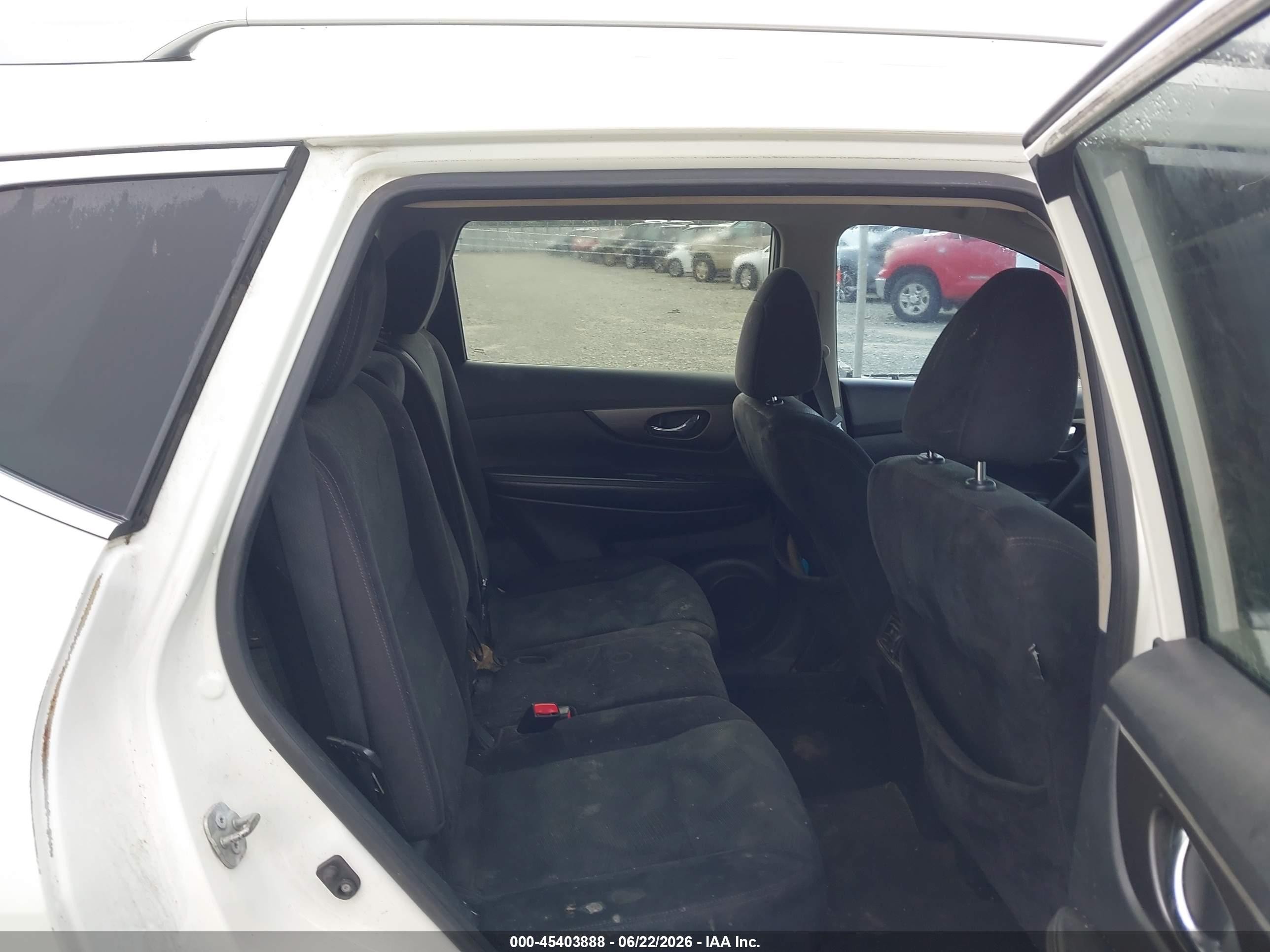 2015 Nissan Rogue Sv White vin: 5N1AT2ML3FC761359