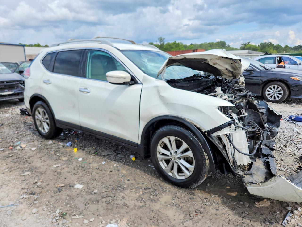 2014 Nissan Rogue Sv White vin: 5N1AT2ML4EC817629