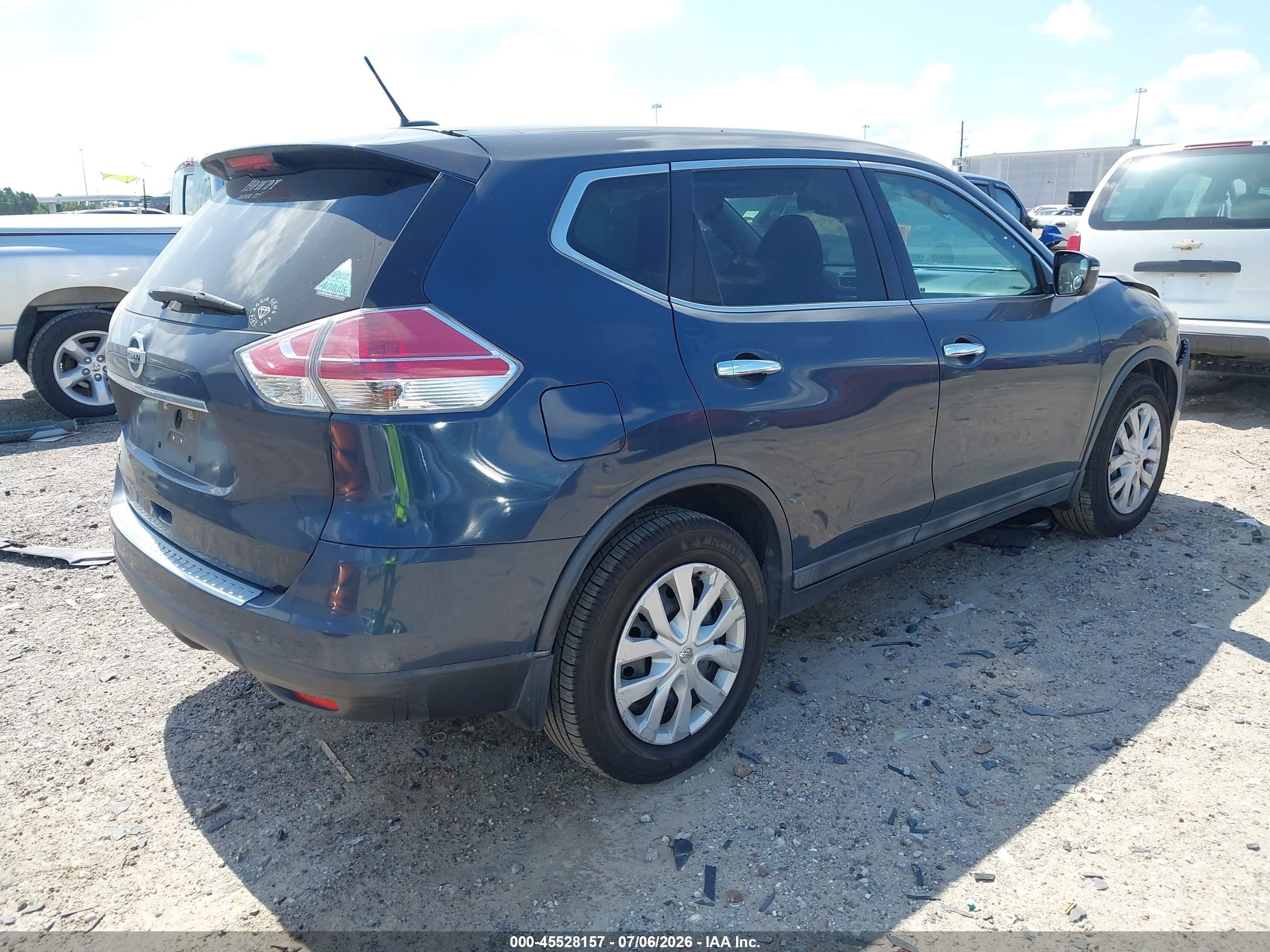 2015 Nissan Rogue S Dark Blue vin: 5N1AT2ML4FC907722