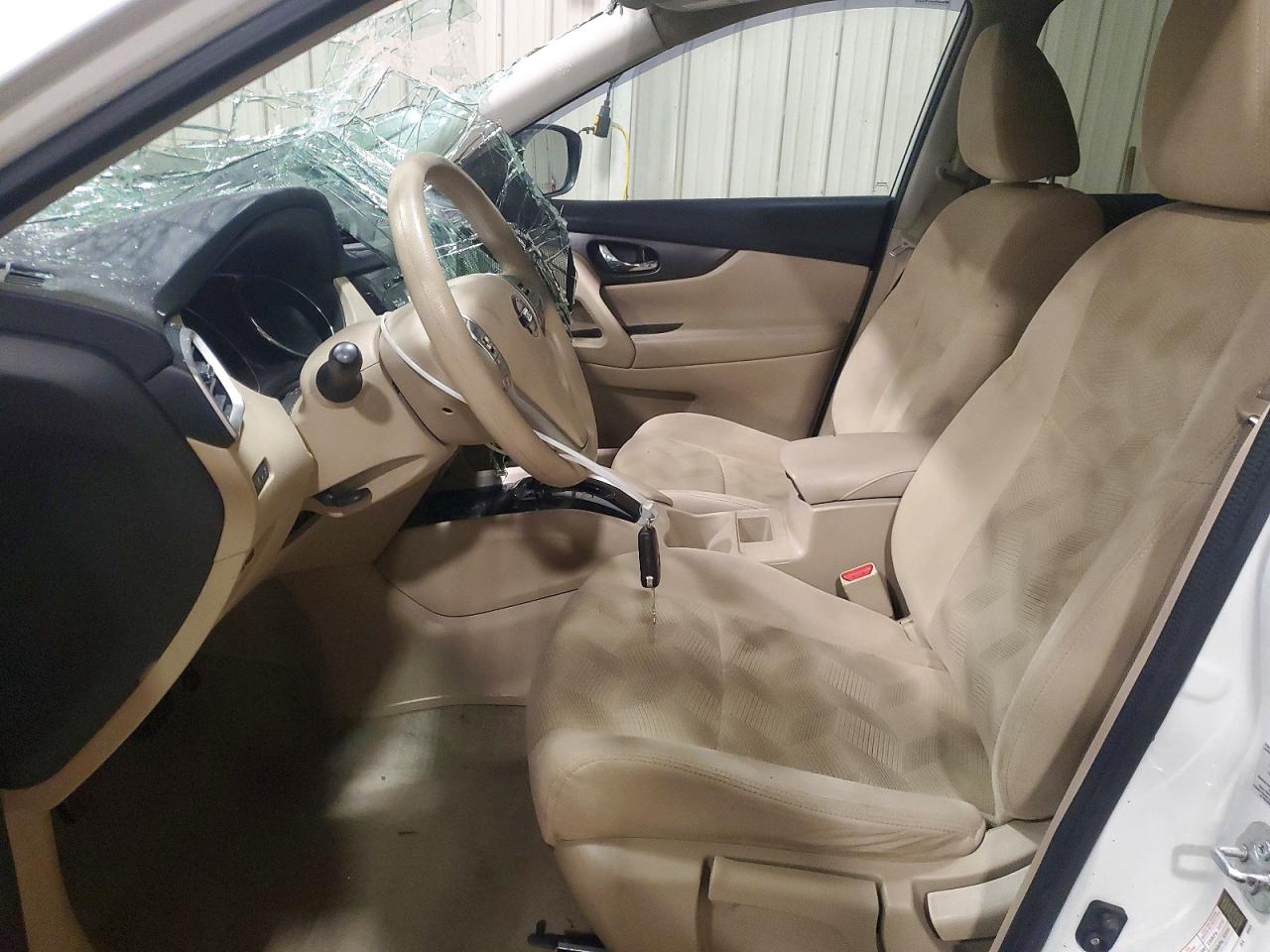 2014 Nissan Rogue S White vin: 5N1AT2ML5EC794247