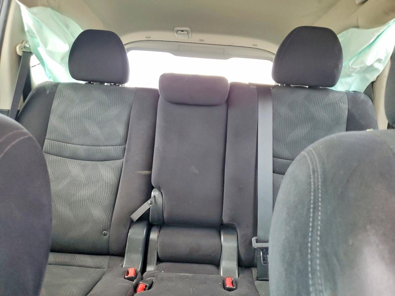 2015 Nissan Rogue Sv Silver vin: 5N1AT2ML5FC794055