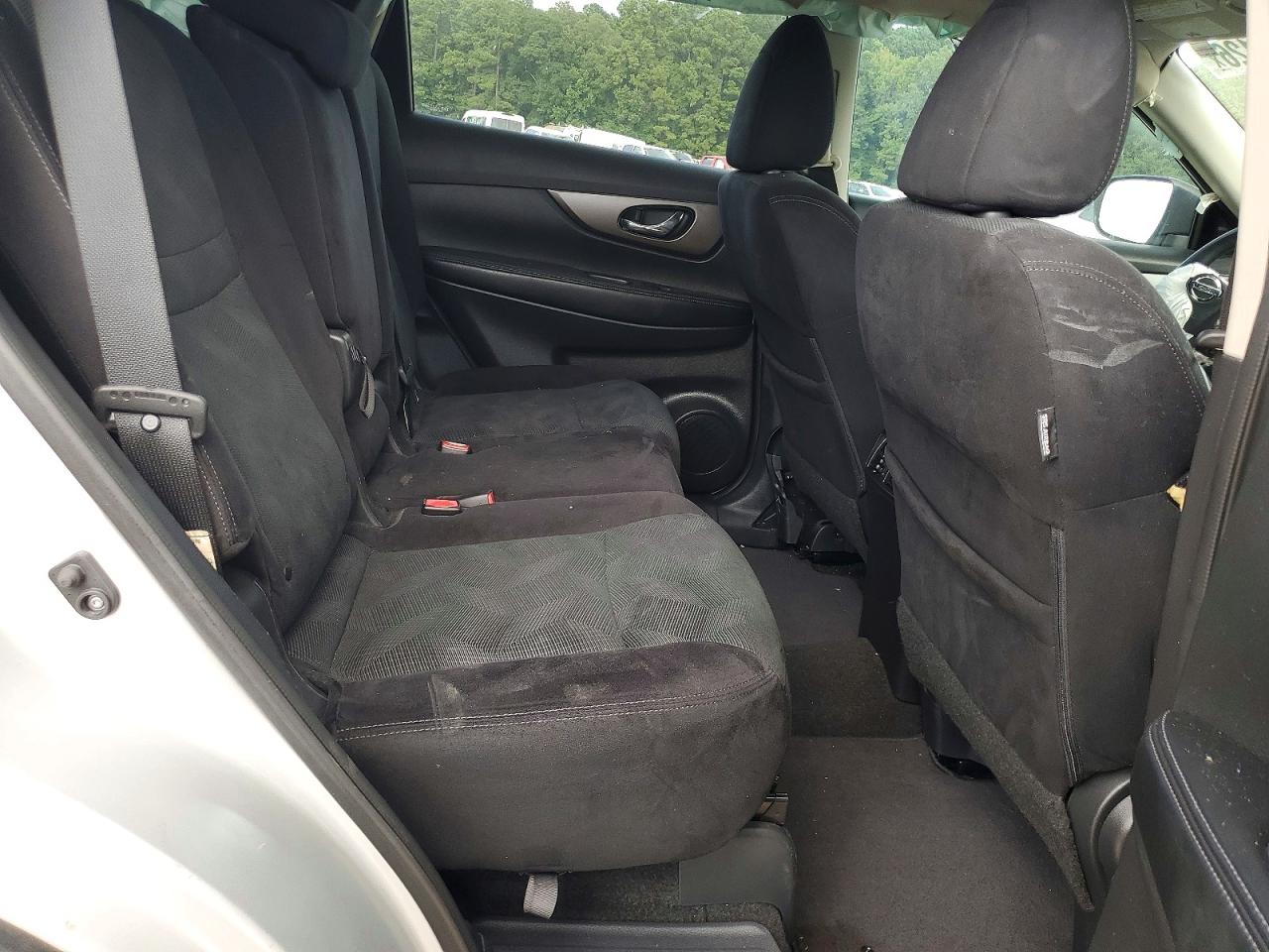 2015 Nissan Rogue Sv Silver vin: 5N1AT2ML5FC794055