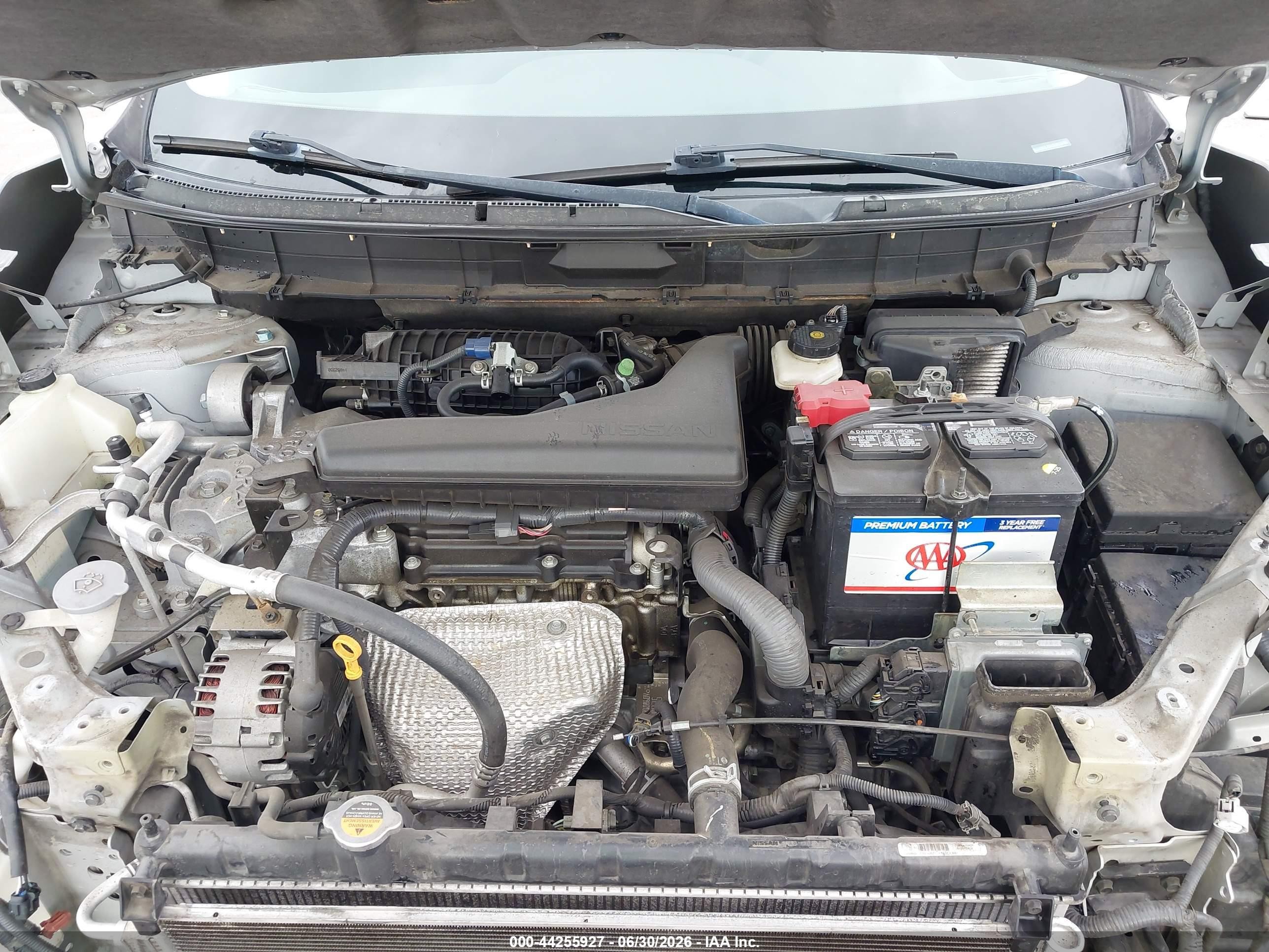 2015 Nissan Rogue S Silver vin: 5N1AT2ML7FC884162