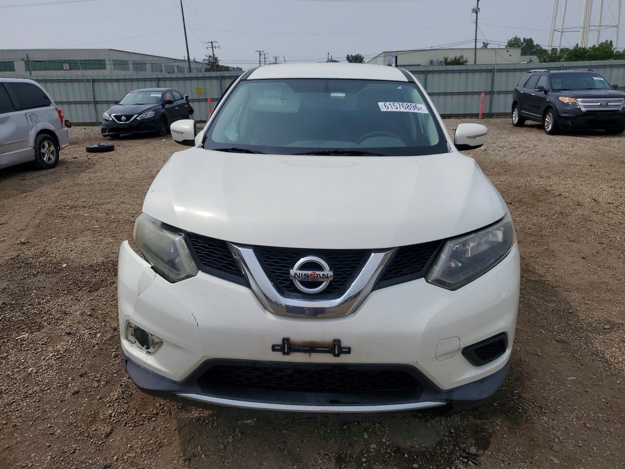 2014 Nissan Rogue S White vin: 5N1AT2ML8EC828813