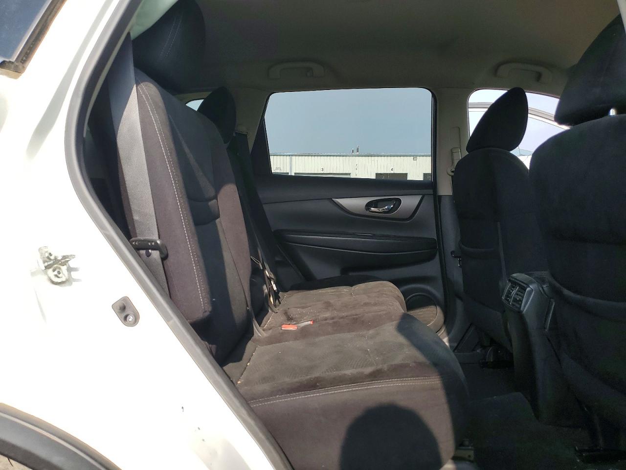 2014 Nissan Rogue S White vin: 5N1AT2ML8EC828813