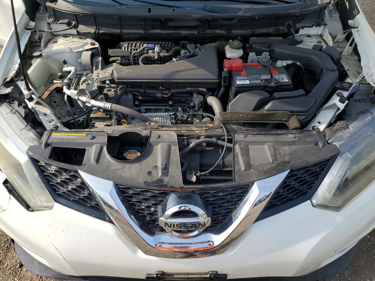 2014 Nissan Rogue S White vin: 5N1AT2ML8EC828813
