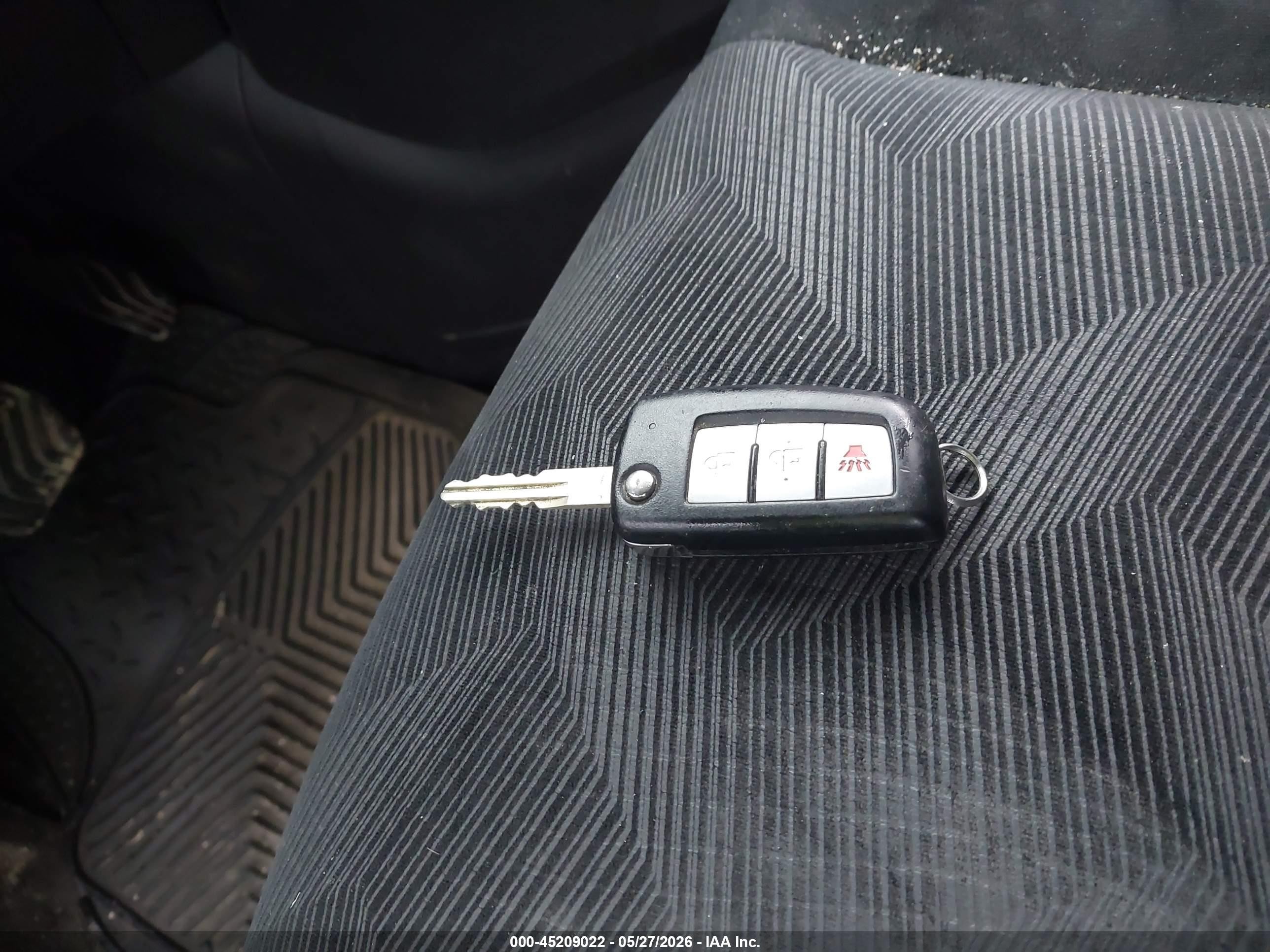 2014 Nissan Rogue S Красный vin: 5N1AT2ML8EC837429