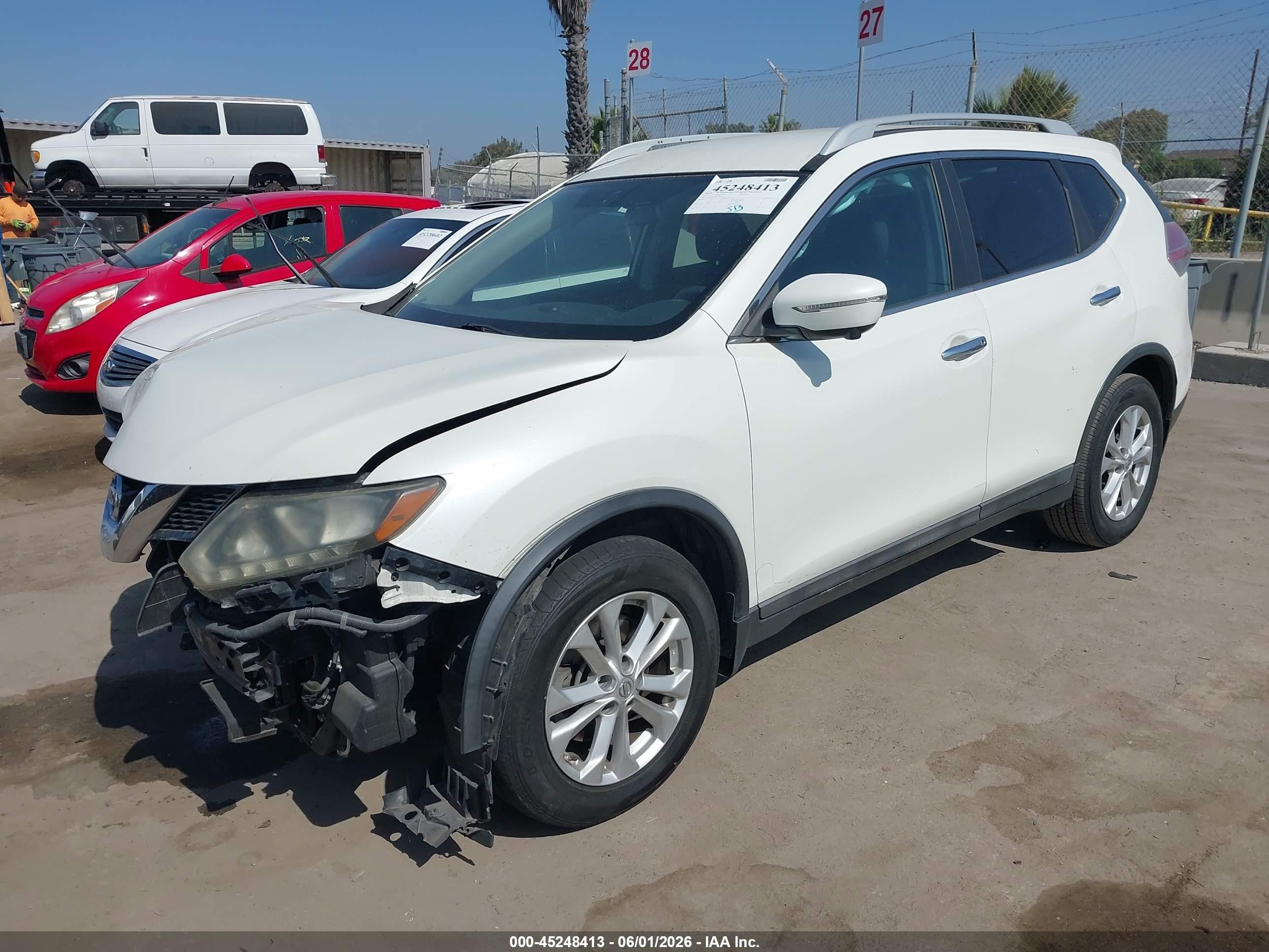 2015 Nissan Rogue Sv White vin: 5N1AT2ML8FC782577