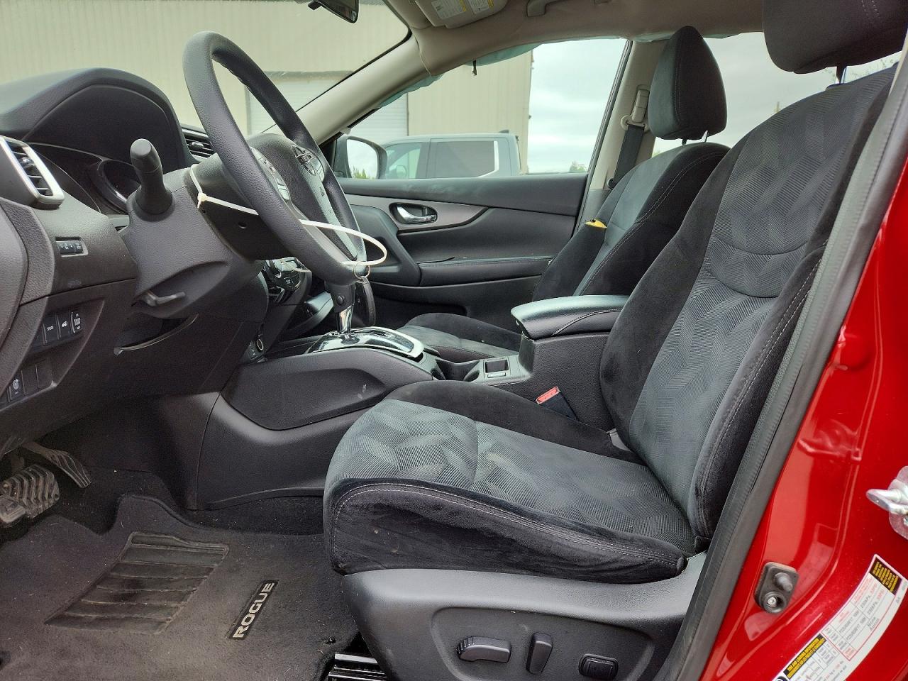 2015 Nissan Rogue Sv Red vin: 5N1AT2ML8FC791618