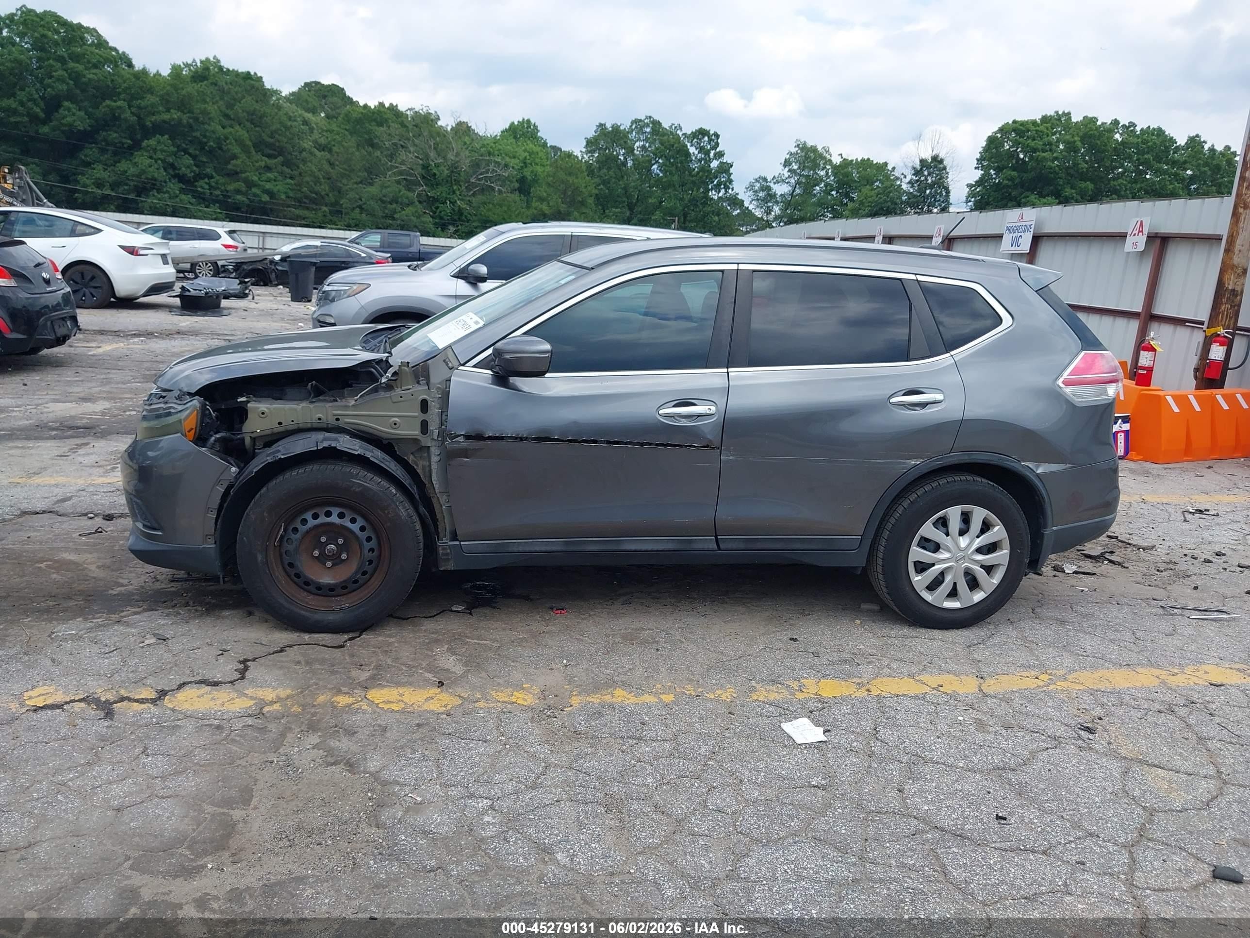 2015 Nissan Rogue S Gray vin: 5N1AT2ML8FC838355
