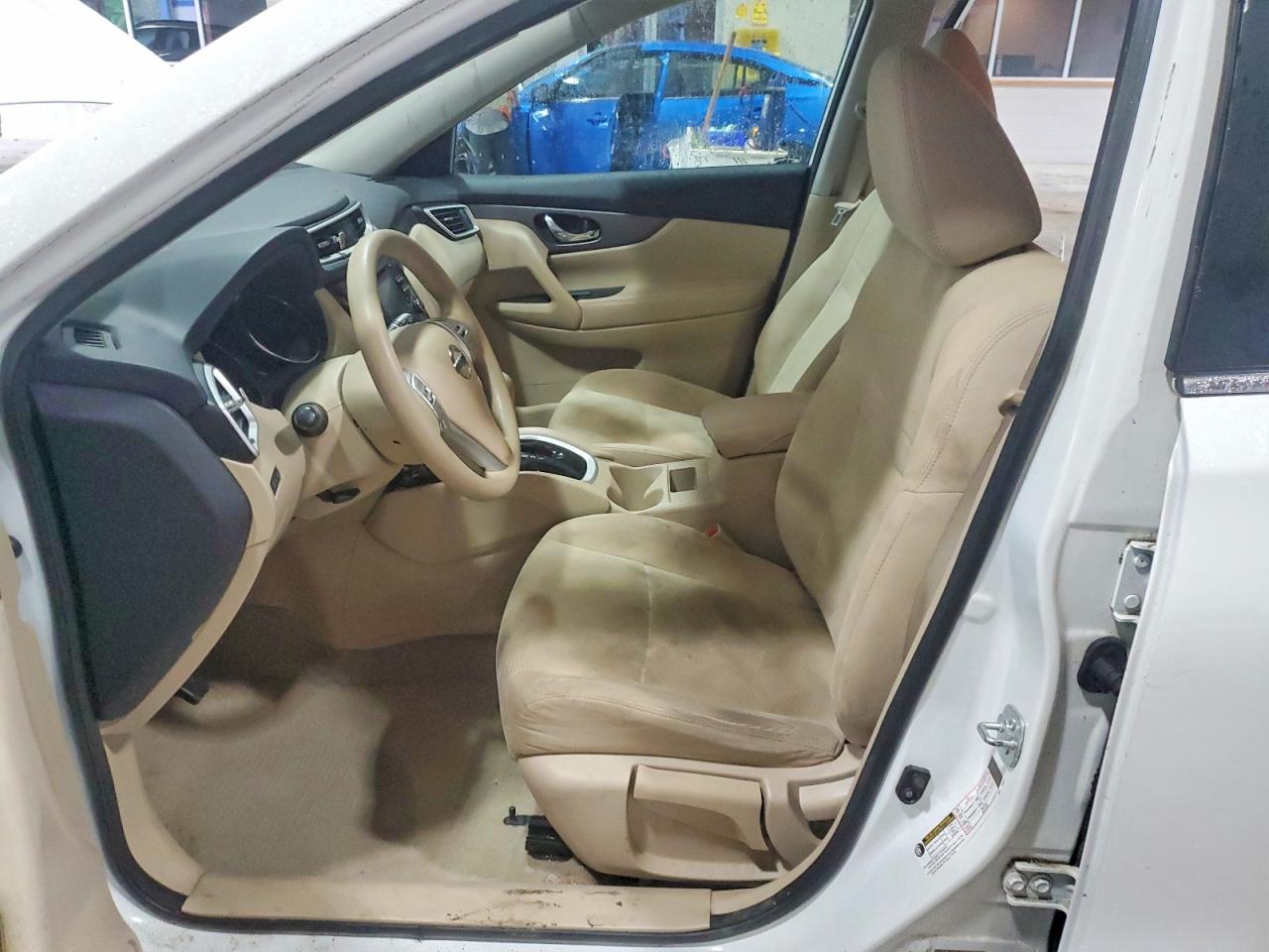 2015 Nissan Rogue S Белый vin: 5N1AT2ML8FC909814