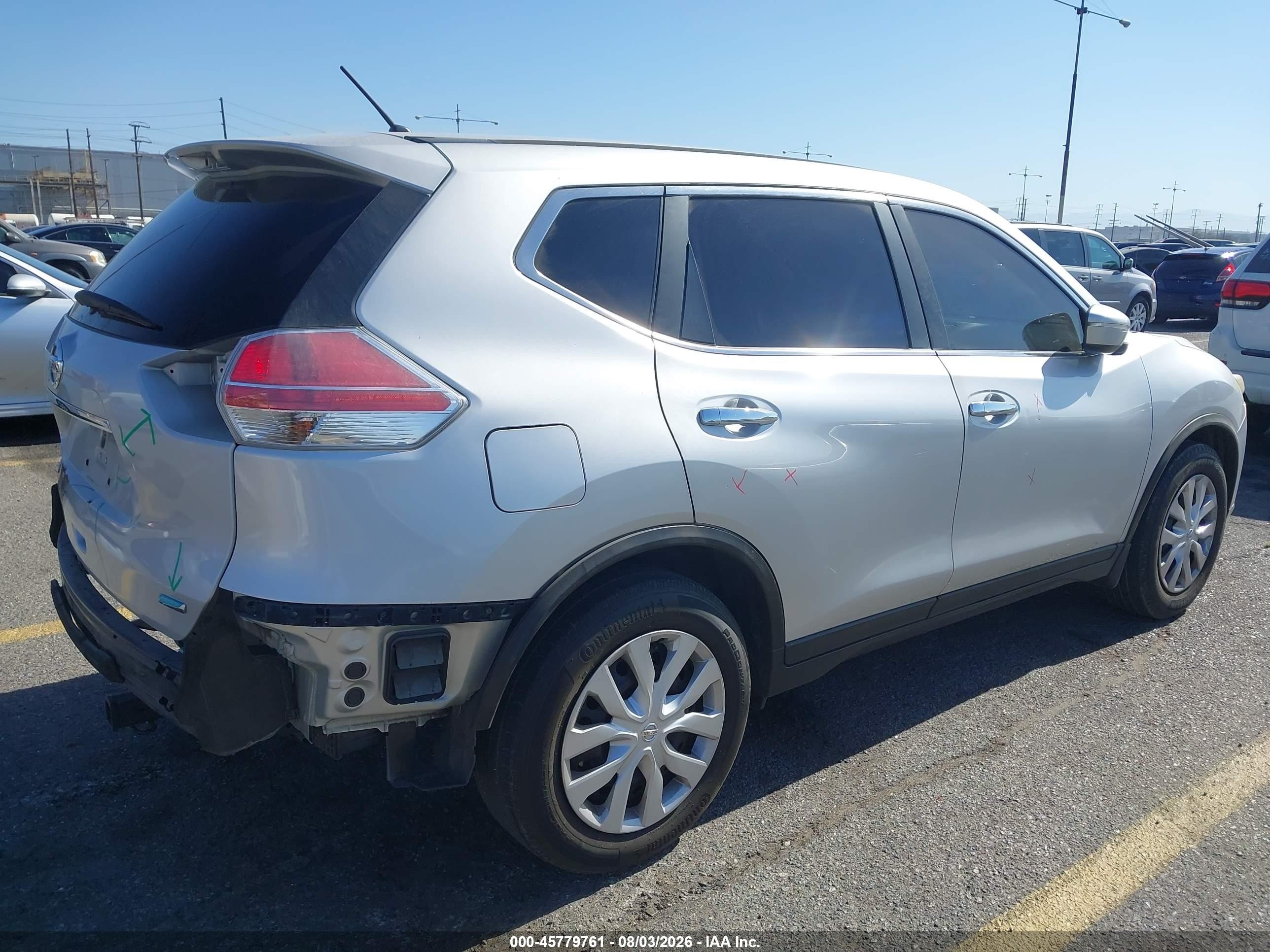 2014 Nissan Rogue S Silver vin: 5N1AT2ML9EC792176