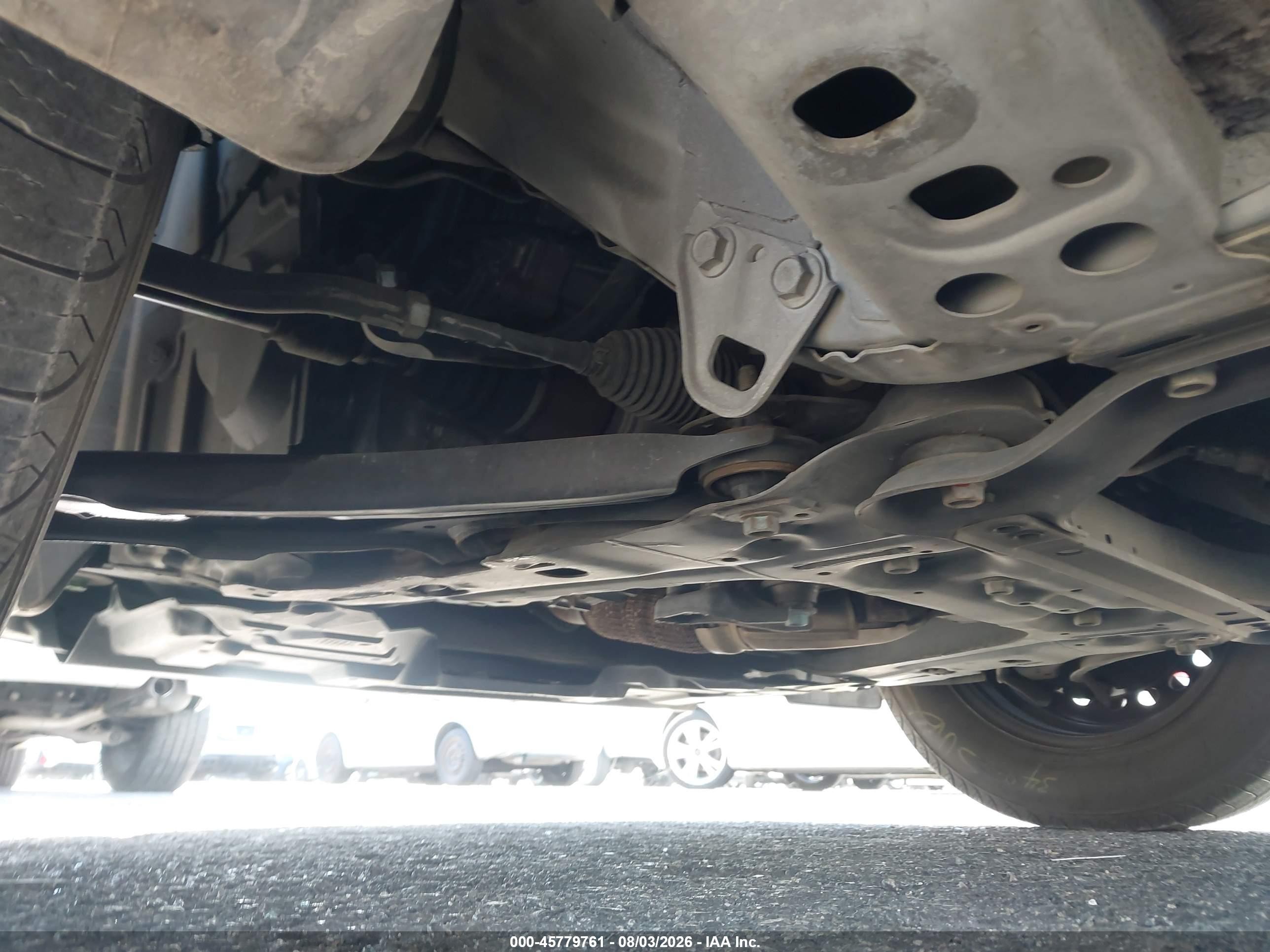 2014 Nissan Rogue S Silver vin: 5N1AT2ML9EC792176