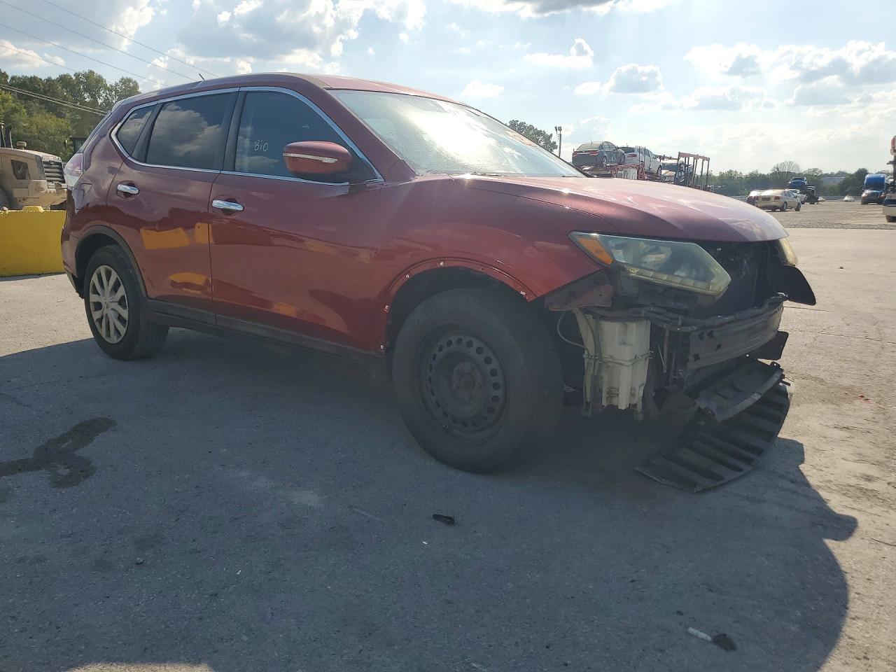2014 Nissan Rogue S Red vin: 5N1AT2ML9EC852361