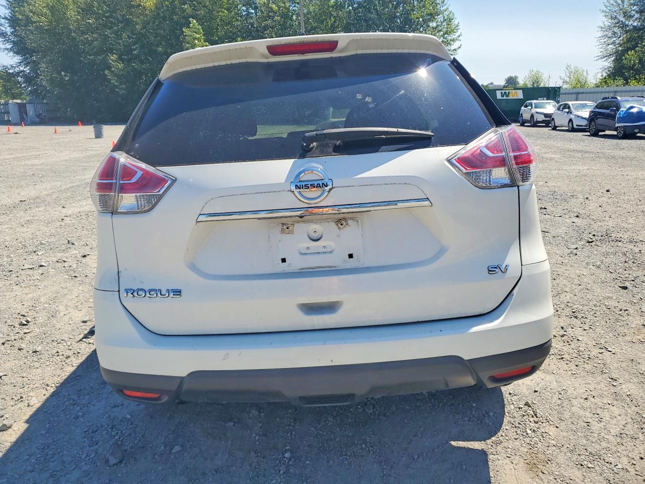 2015 Nissan Rogue Sv White vin: 5N1AT2ML9FC888925
