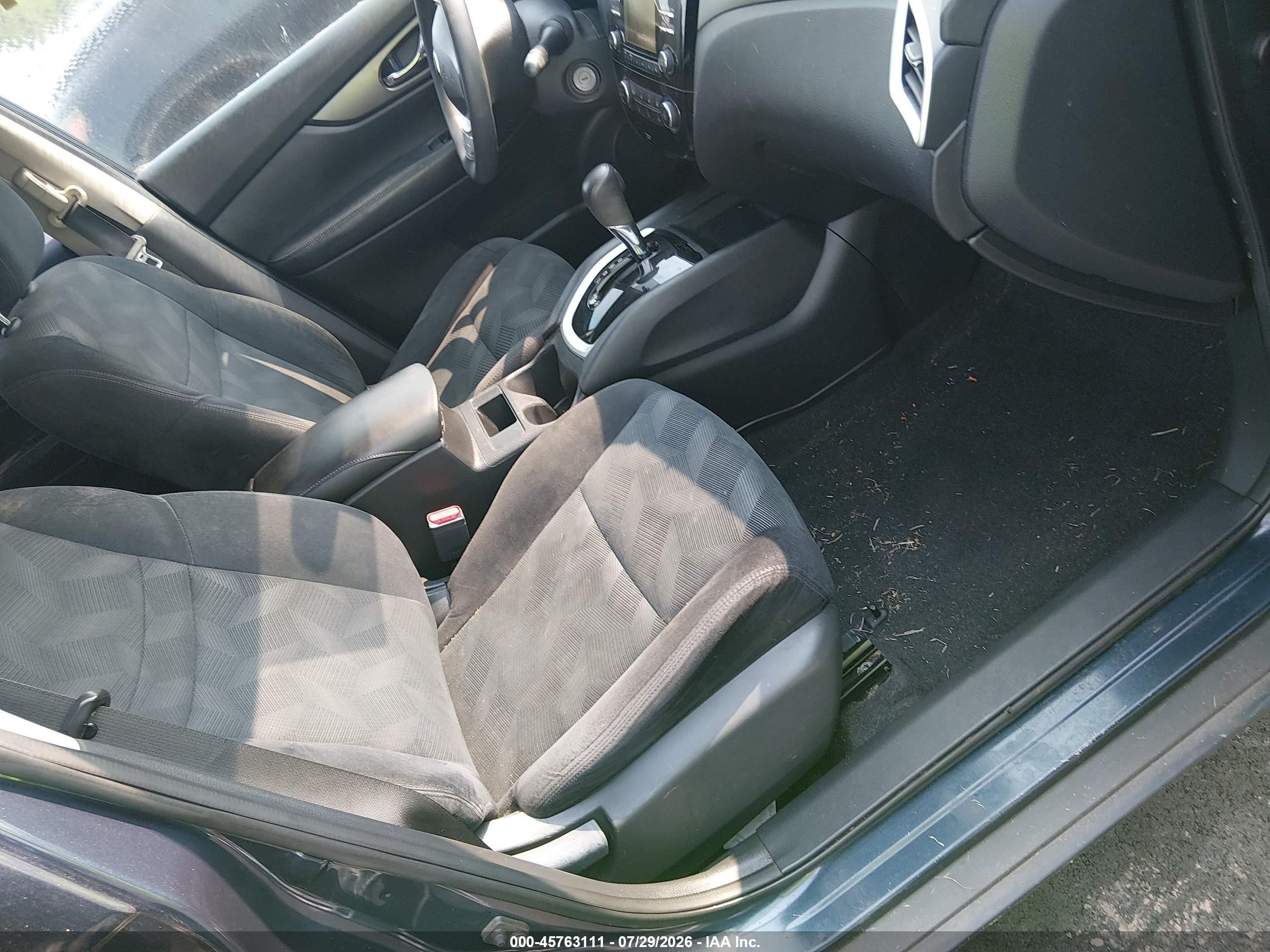 2015 Nissan Rogue S Blue vin: 5N1AT2MLXFC810508