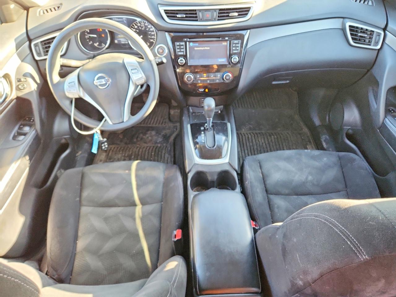 2014 Nissan Rogue S Silver vin: 5N1AT2MM1EC799504