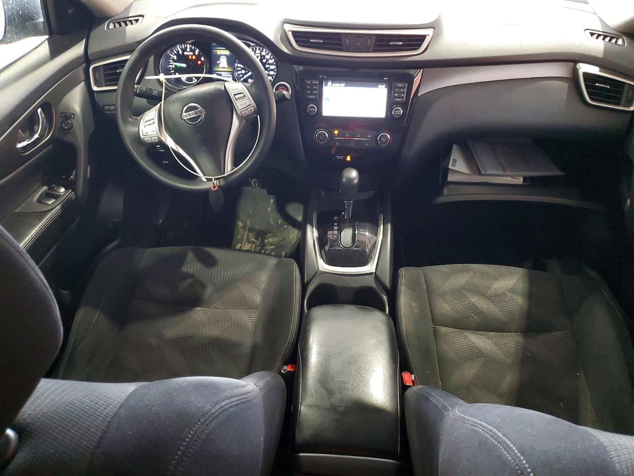 2014 Nissan Rogue S Серебряный vin: 5N1AT2MM3EC764673