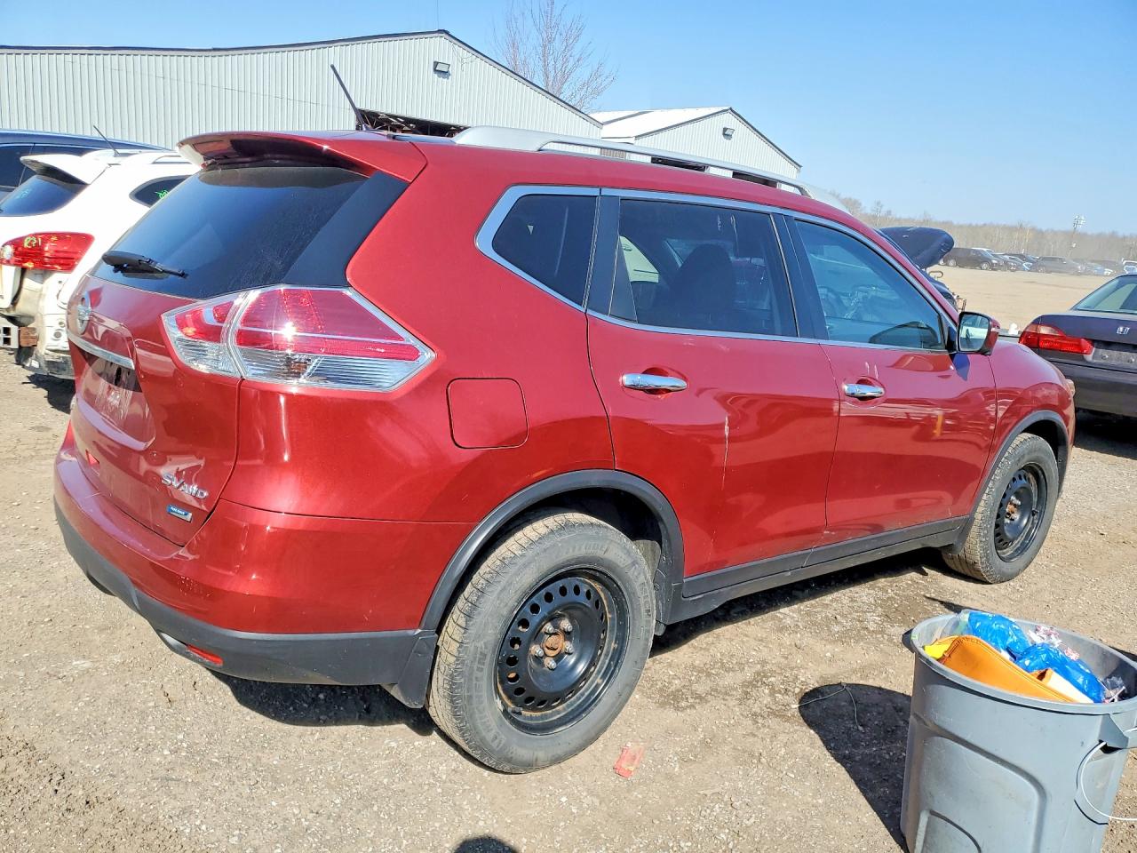 2014 Nissan Rogue S Красный vin: 5N1AT2MM8EC756536