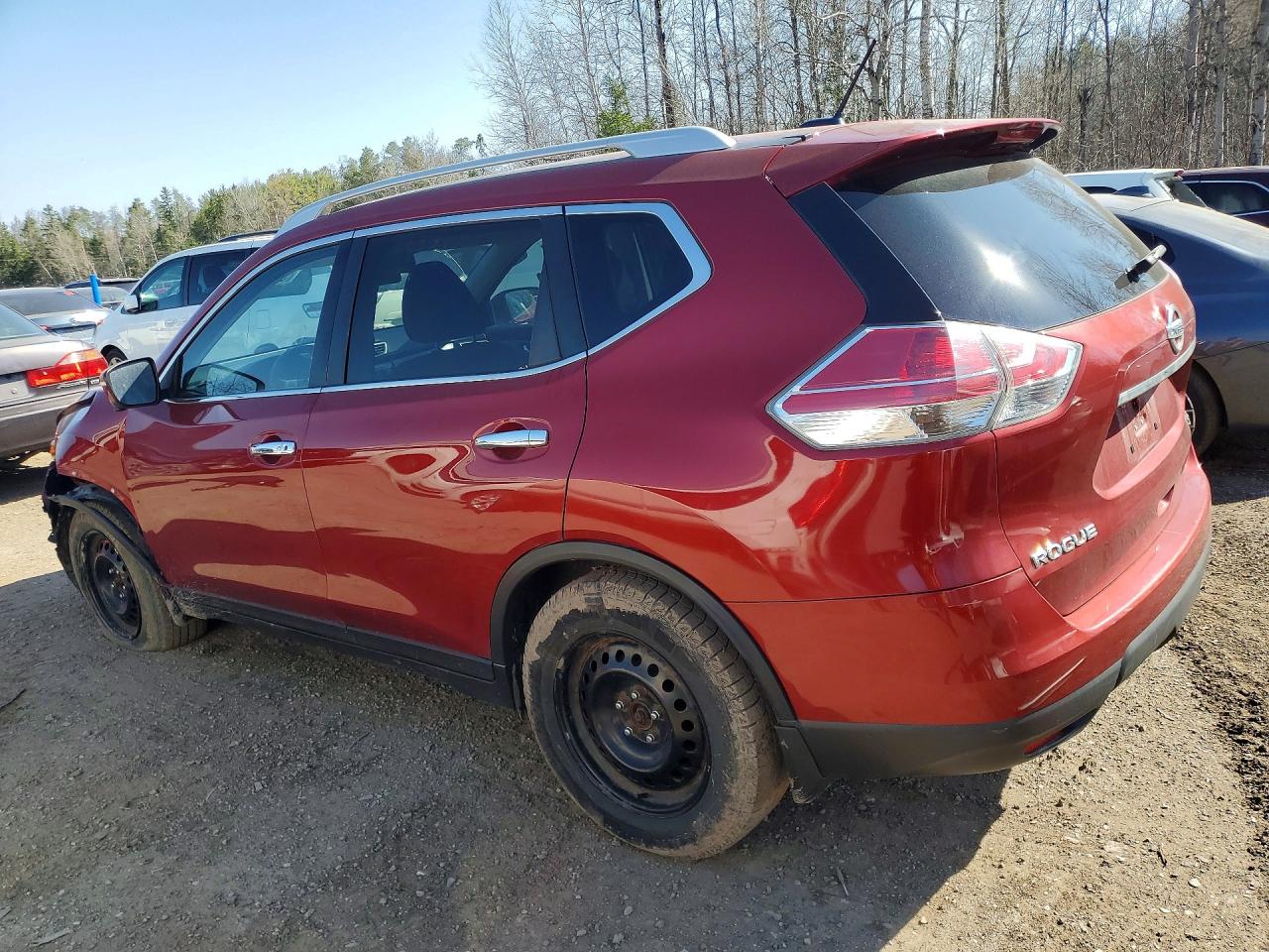 2014 Nissan Rogue S Красный vin: 5N1AT2MM8EC756536