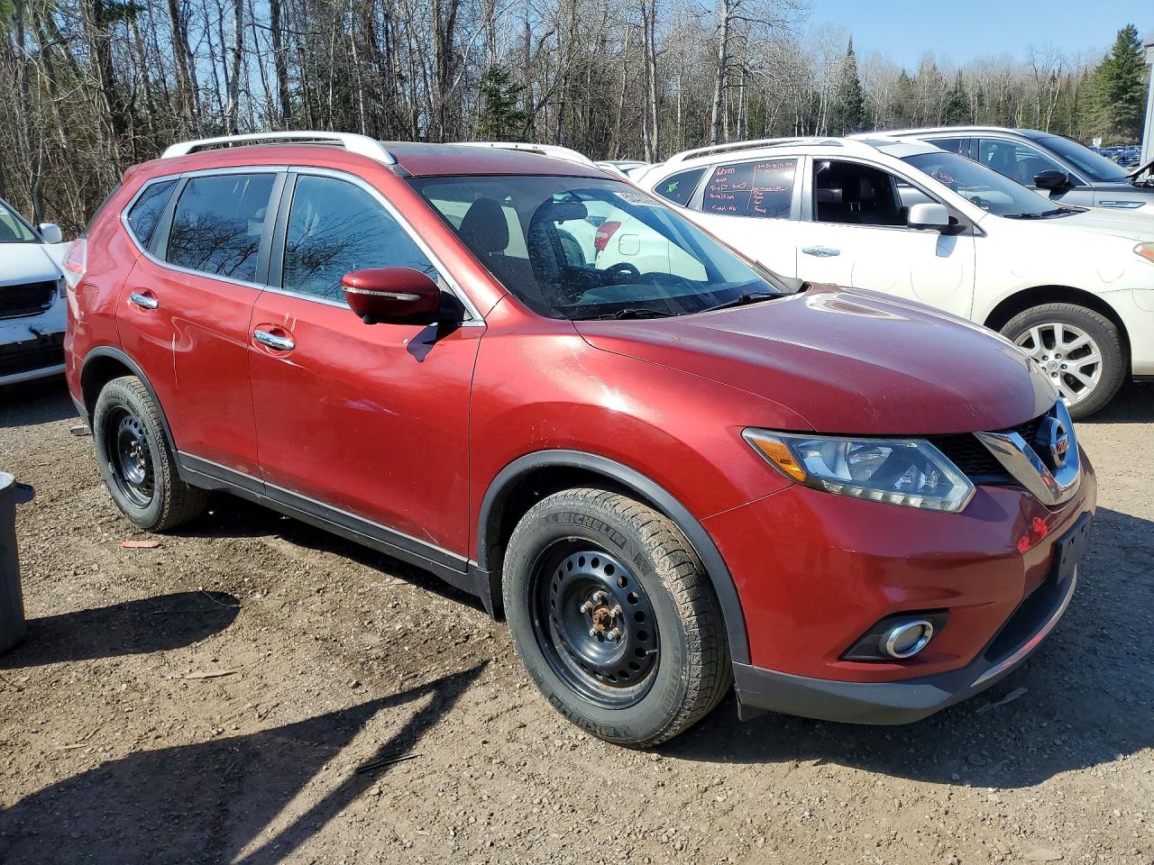 2014 Nissan Rogue S Красный vin: 5N1AT2MM8EC756536